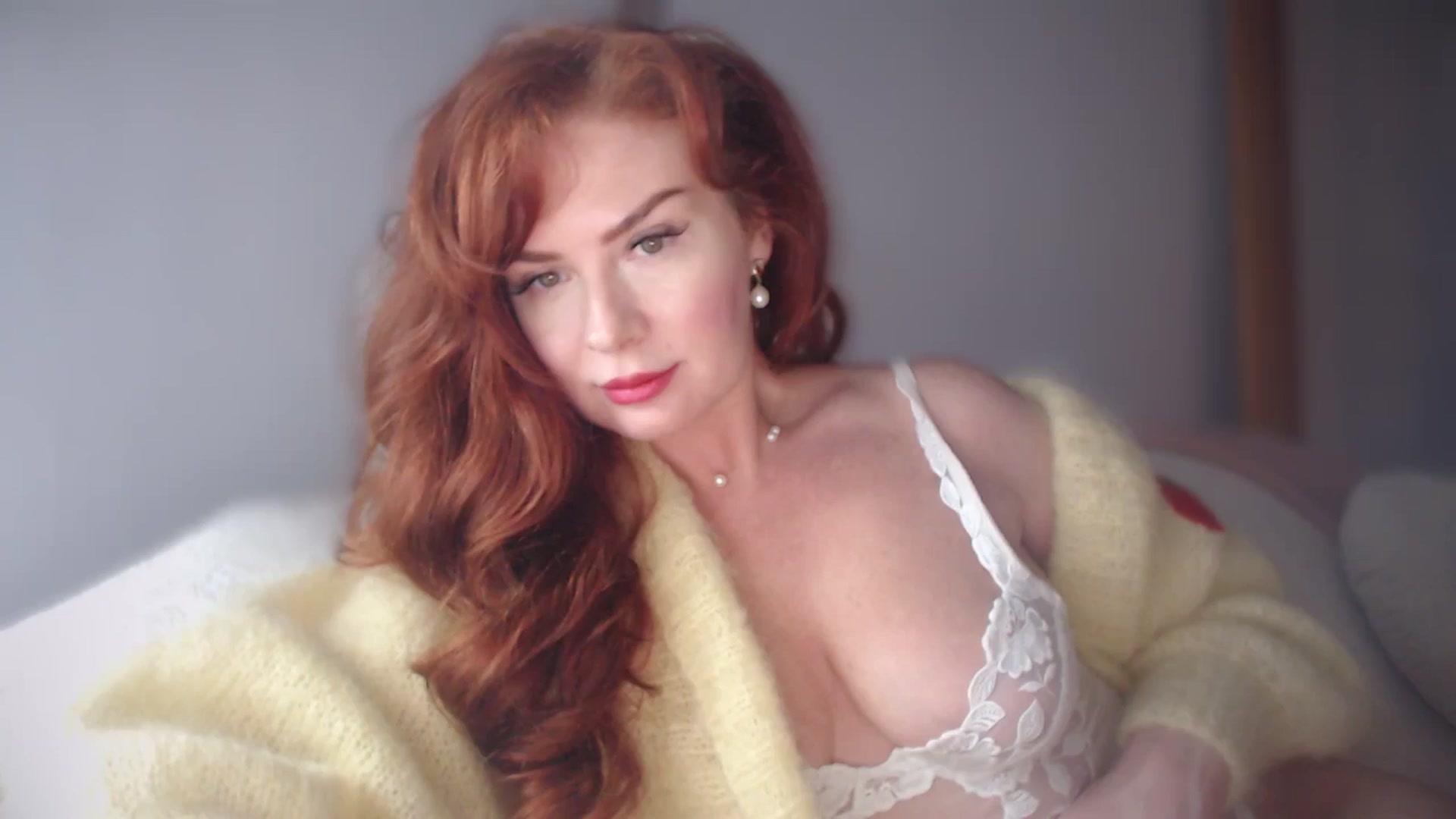 Gallery image thumbnail from Unhappy_one's myfreecams stream on, 12/01/2024, 14:49 image 10 of 20