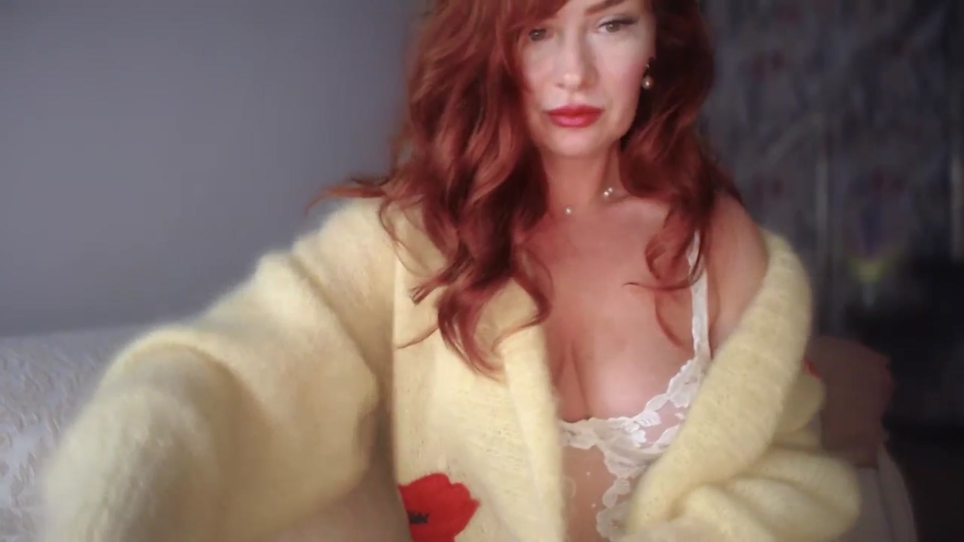 Gallery image thumbnail from Unhappy_one's myfreecams stream on, 12/01/2024, 14:49 image 8 of 20