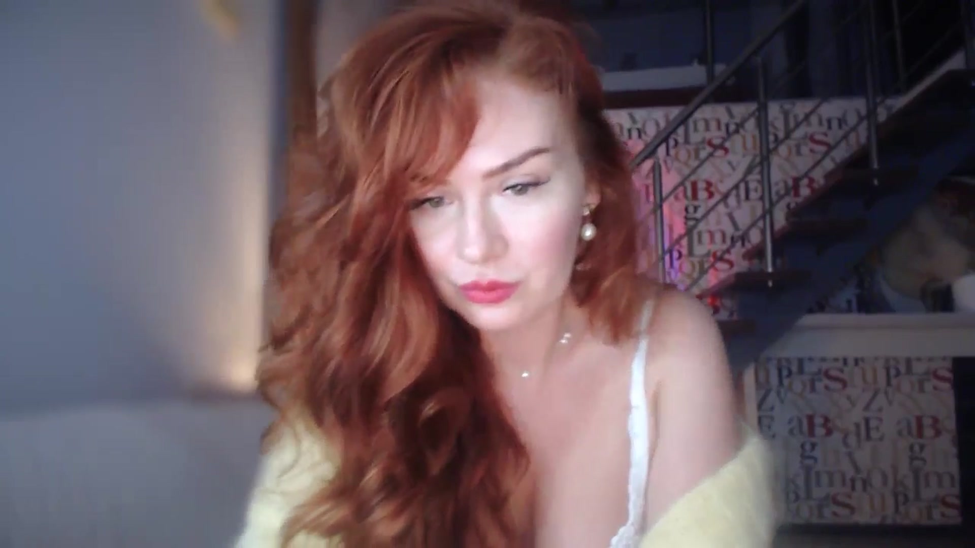 Gallery image thumbnail from Unhappy_one's myfreecams stream on, 12/01/2024, 14:49 image 14 of 20