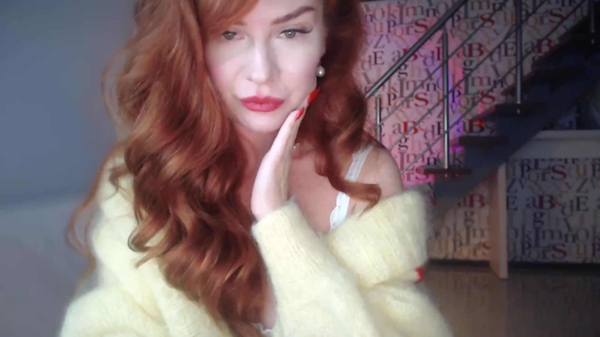 Gallery image thumbnail from Unhappy_one's myfreecams stream on, 12/01/2024, 16:38 image 4 of 20