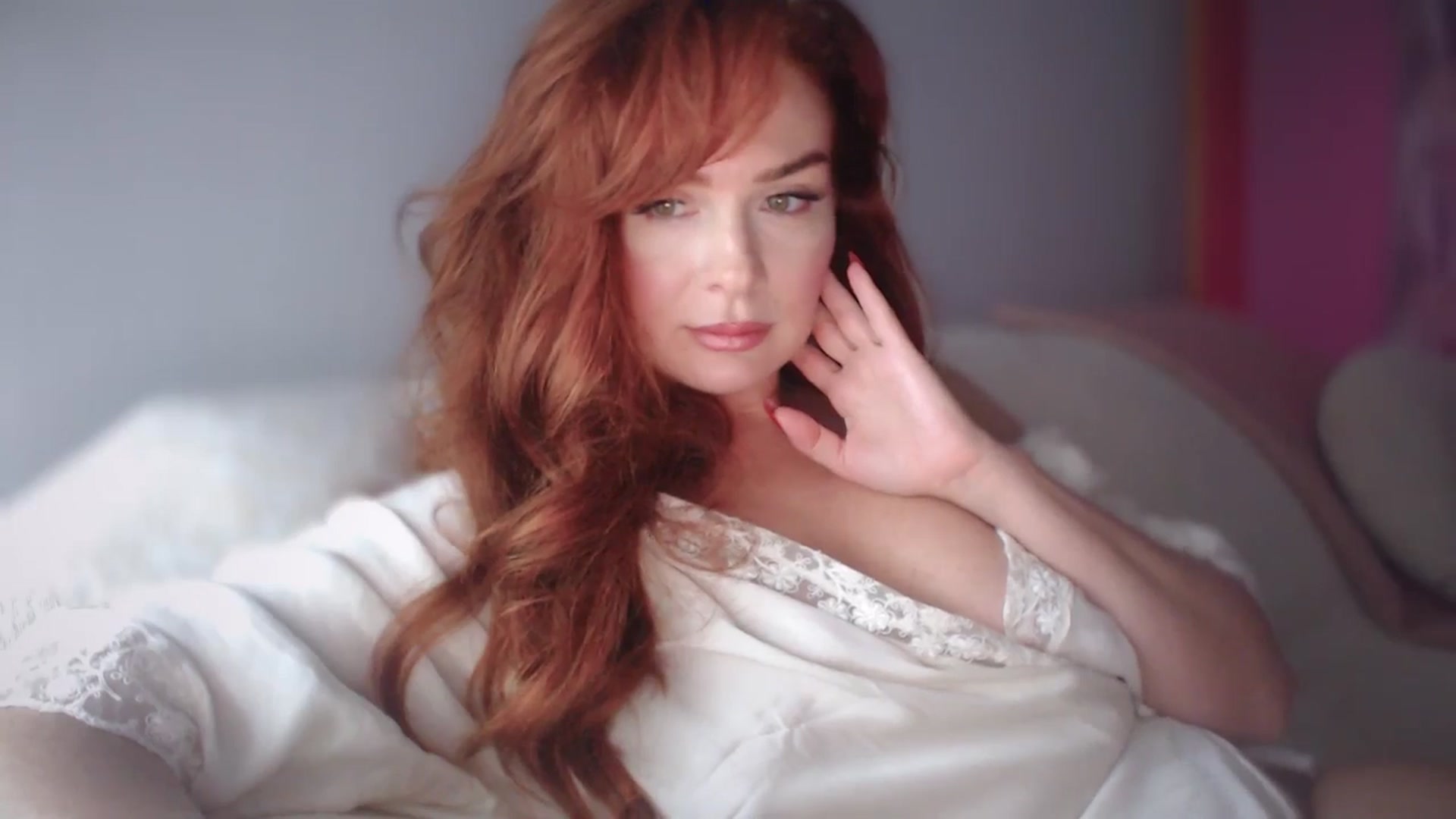 Gallery image thumbnail from Unhappy_one's myfreecams stream on, 12/06/2024, 13:48 image 16 of 20