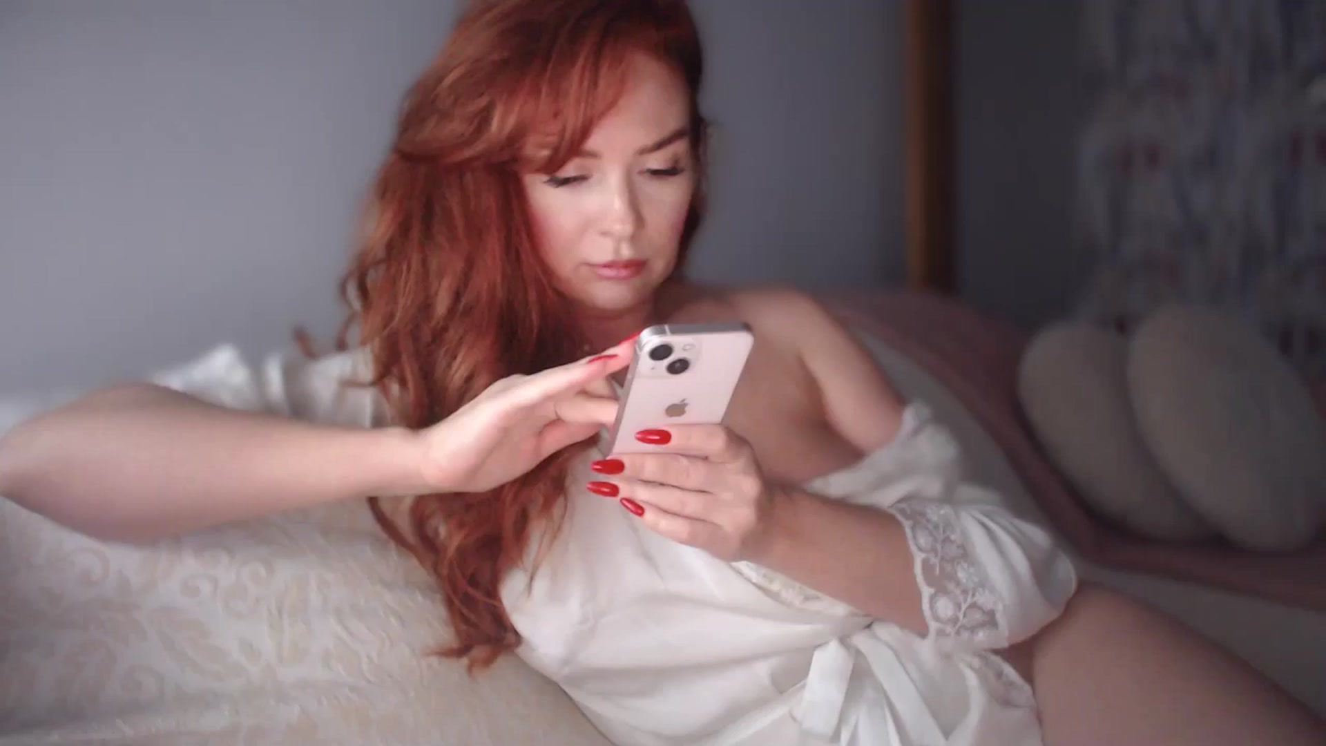 Gallery image thumbnail from Unhappy_one's myfreecams stream on, 12/06/2024, 15:54 image 14 of 20