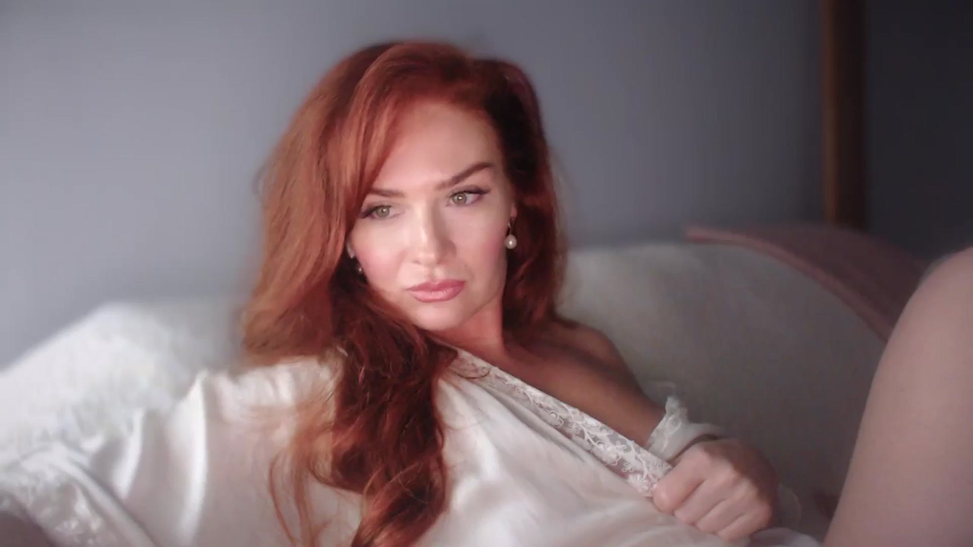 Gallery image thumbnail from Unhappy_one's myfreecams stream on, 12/06/2024, 17:06 image 10 of 20