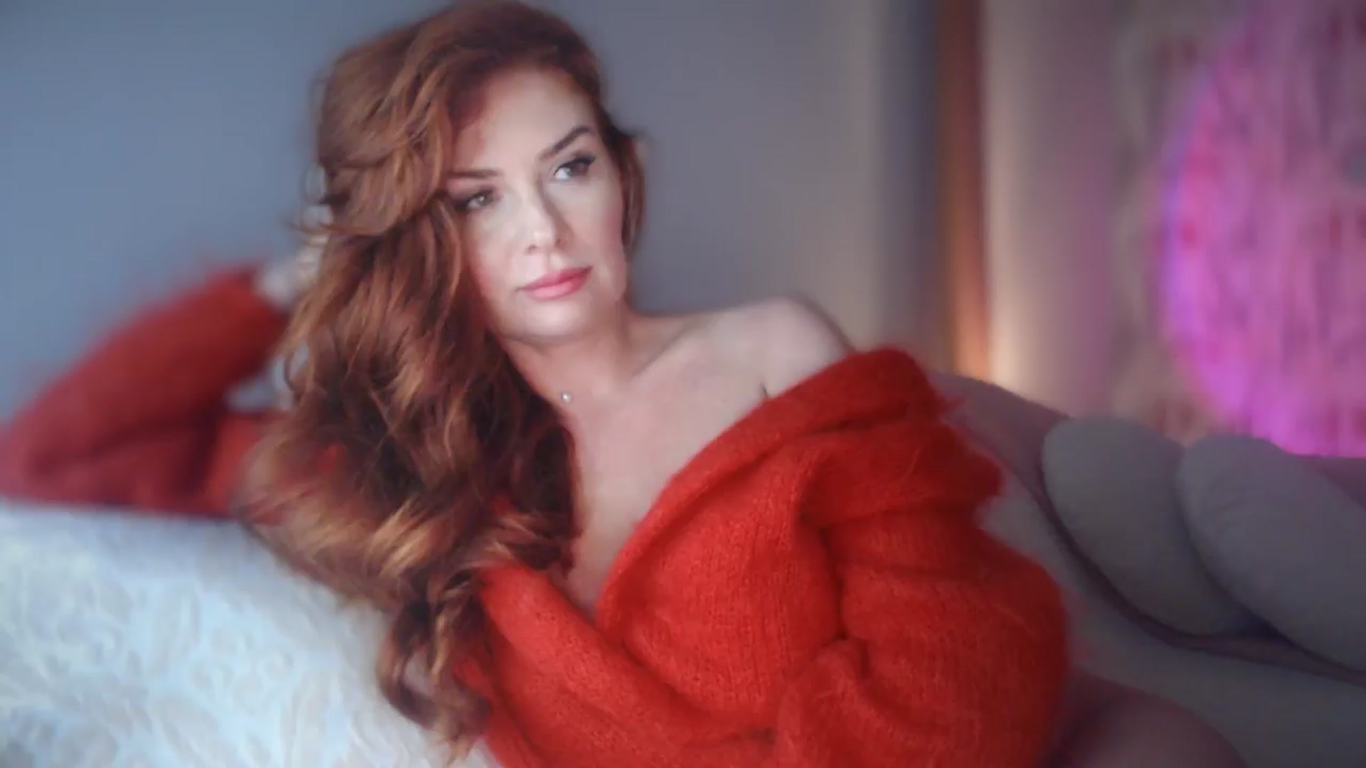 Gallery image thumbnail from Unhappy_one's myfreecams stream on, 12/09/2024, 17:19 image 14 of 20