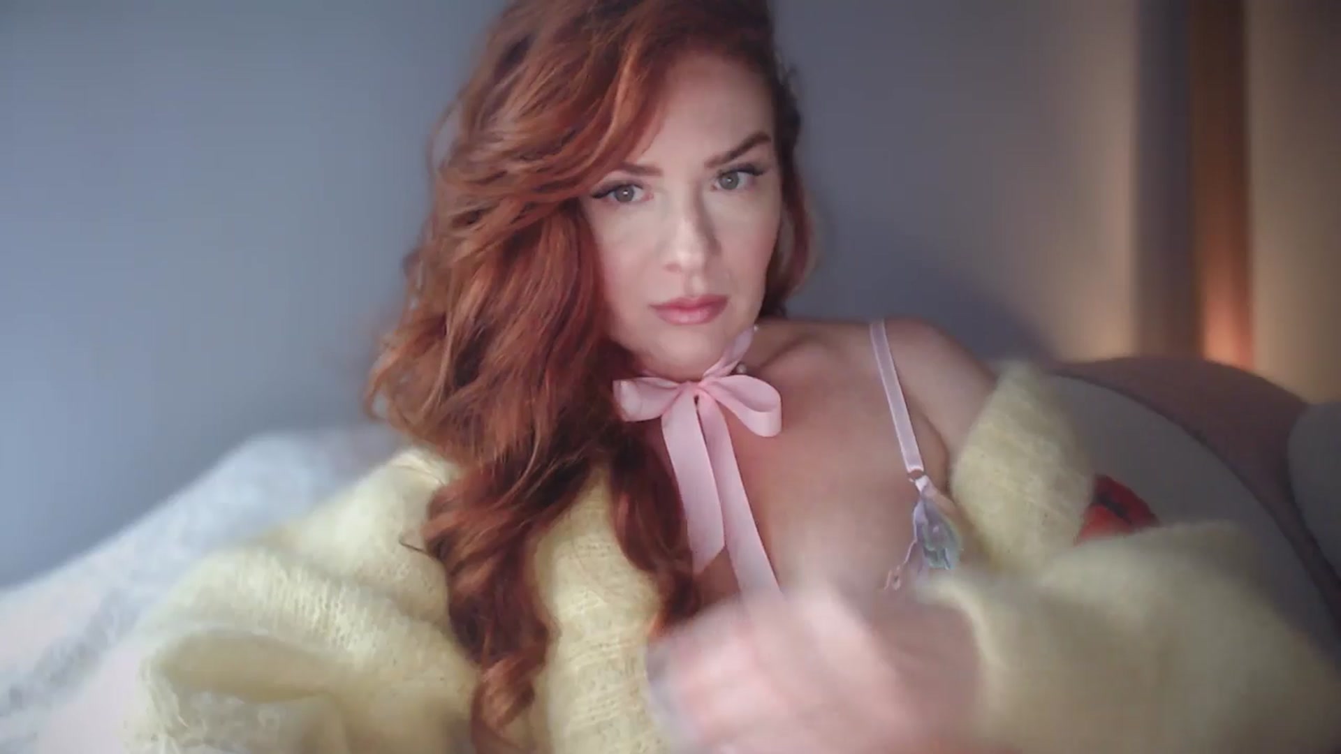 Gallery image thumbnail from Unhappy_one's myfreecams stream on, 12/13/2024, 14:33 image 20 of 20