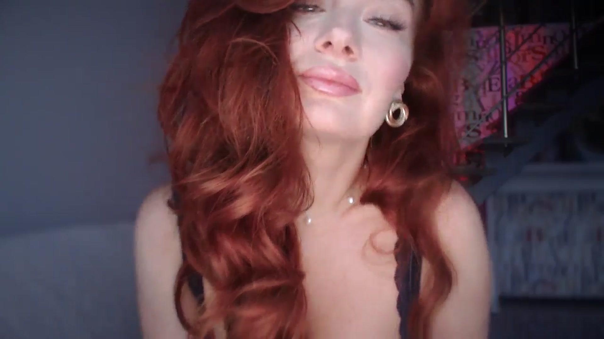Gallery image thumbnail from Unhappy_one's myfreecams stream on, 12/14/2024, 14:13 image 17 of 20
