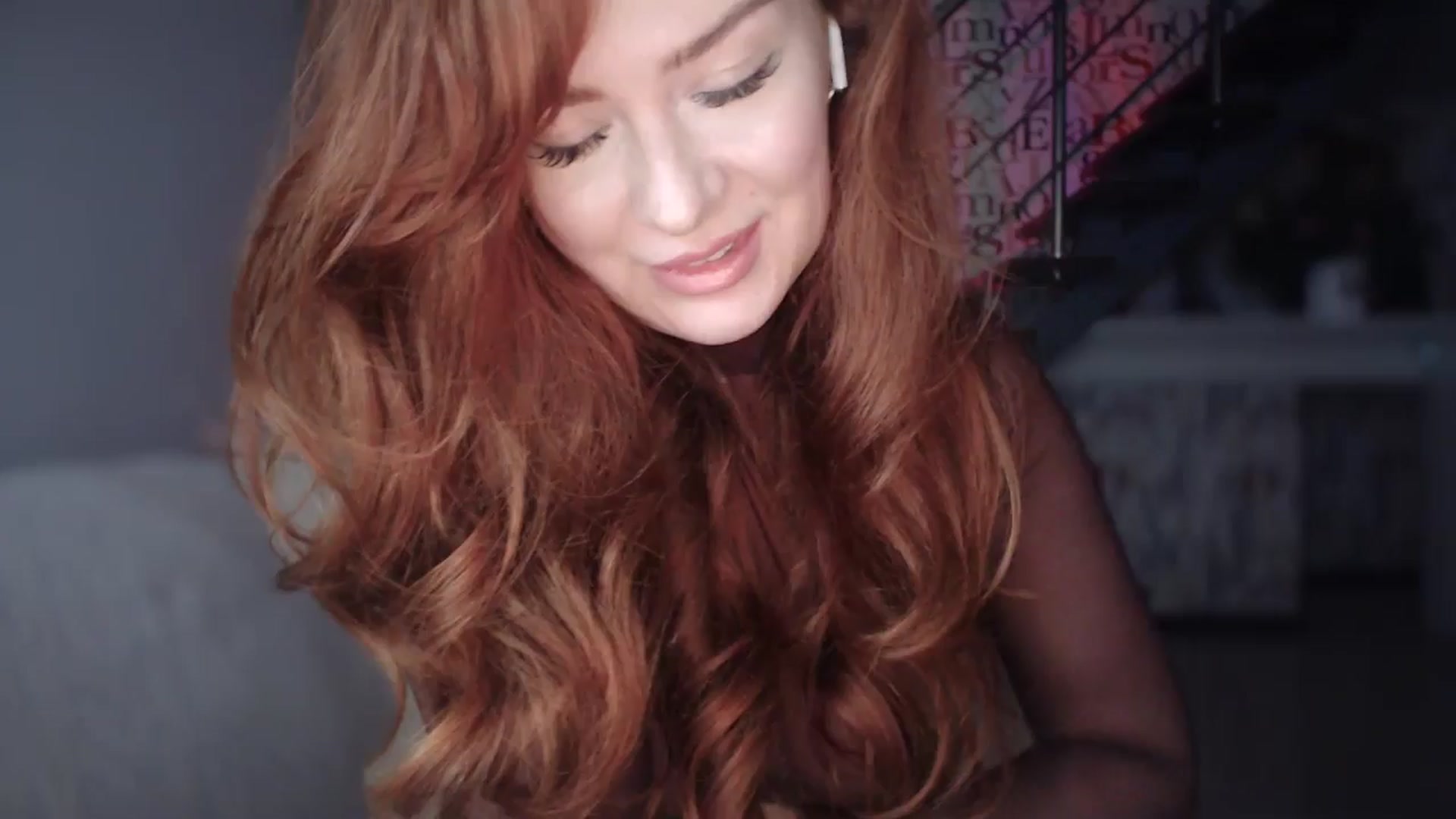 Gallery image thumbnail from Unhappy_one's myfreecams stream on, 12/15/2024, 17:51 image 10 of 20