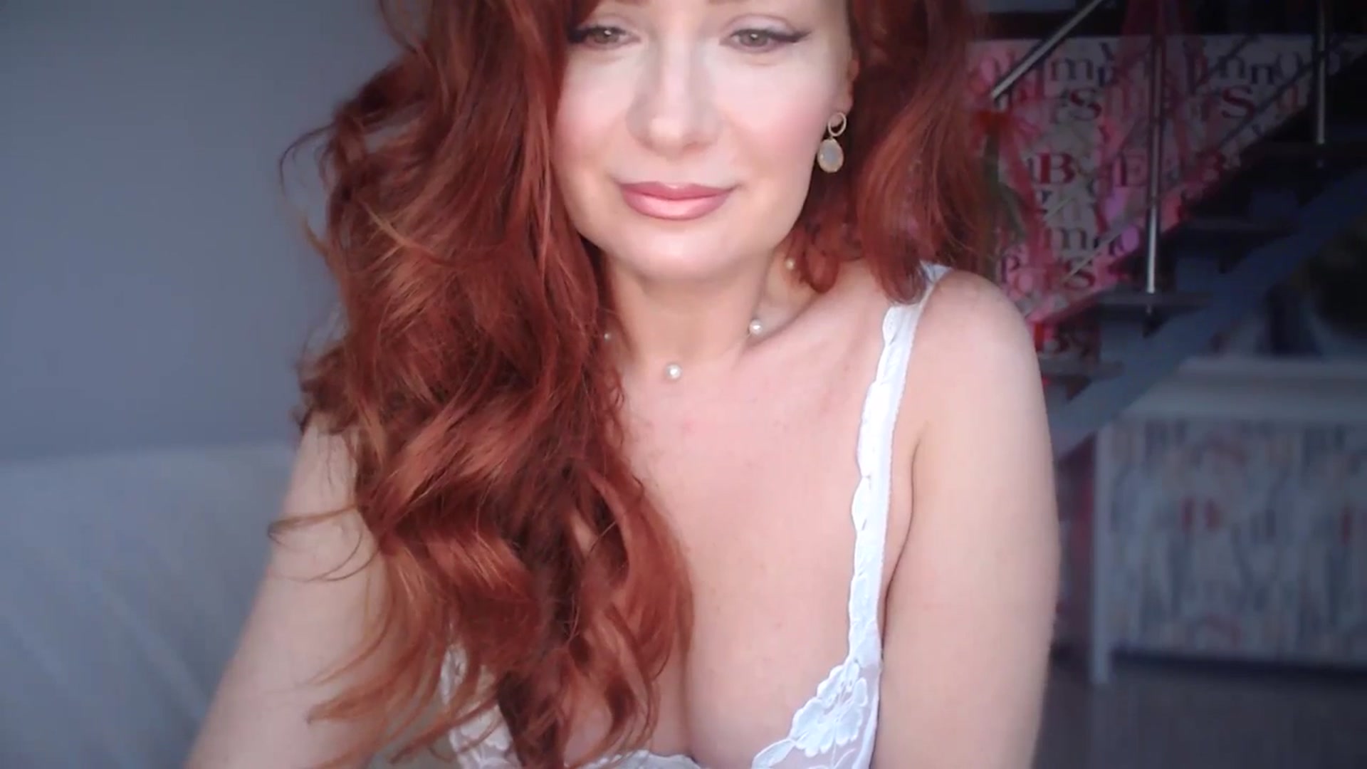 Gallery image thumbnail from Unhappy_one's myfreecams stream on, 12/27/2024, 12:47 image 3 of 20