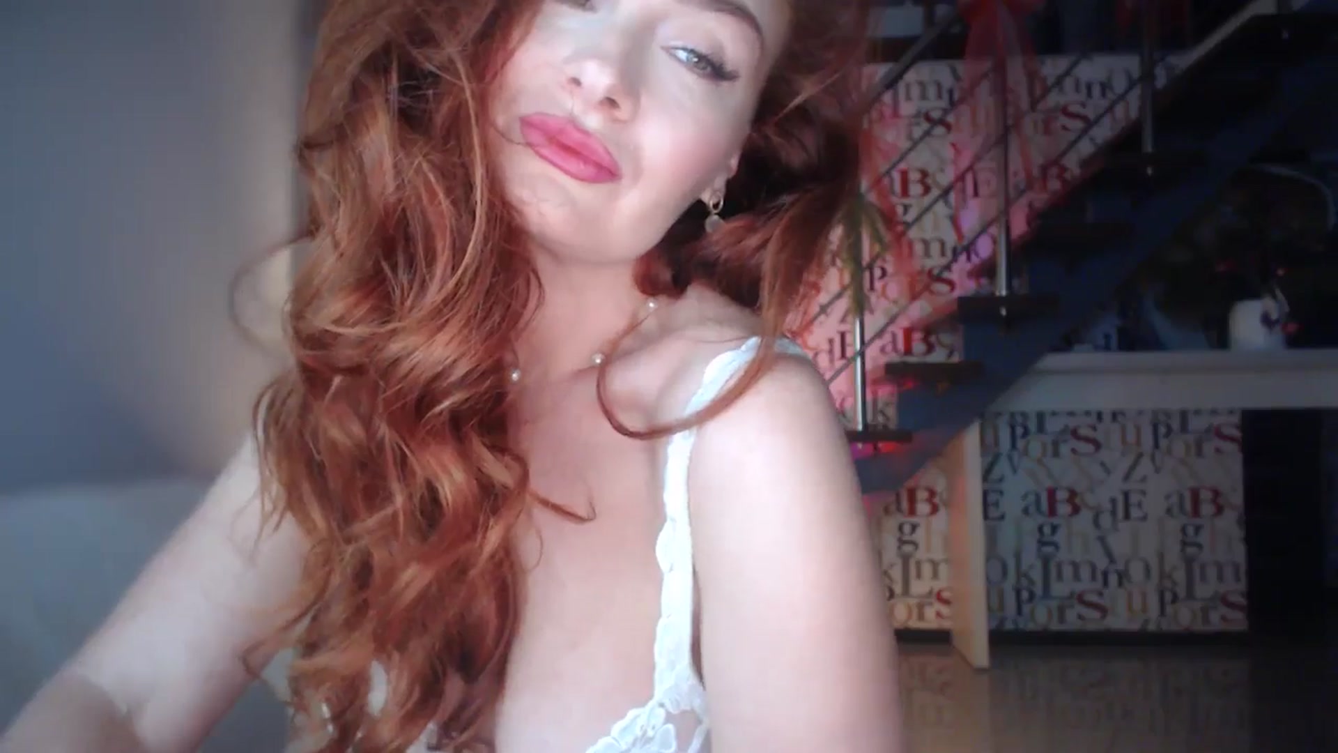 Gallery image thumbnail from Unhappy_one's myfreecams stream on, 12/27/2024, 15:56 image 6 of 20