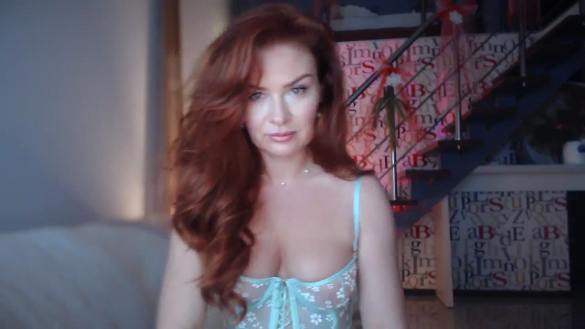 Gallery image thumbnail from Unhappy_one's myfreecams stream on, 12/29/2024, 16:36 image 12 of 20