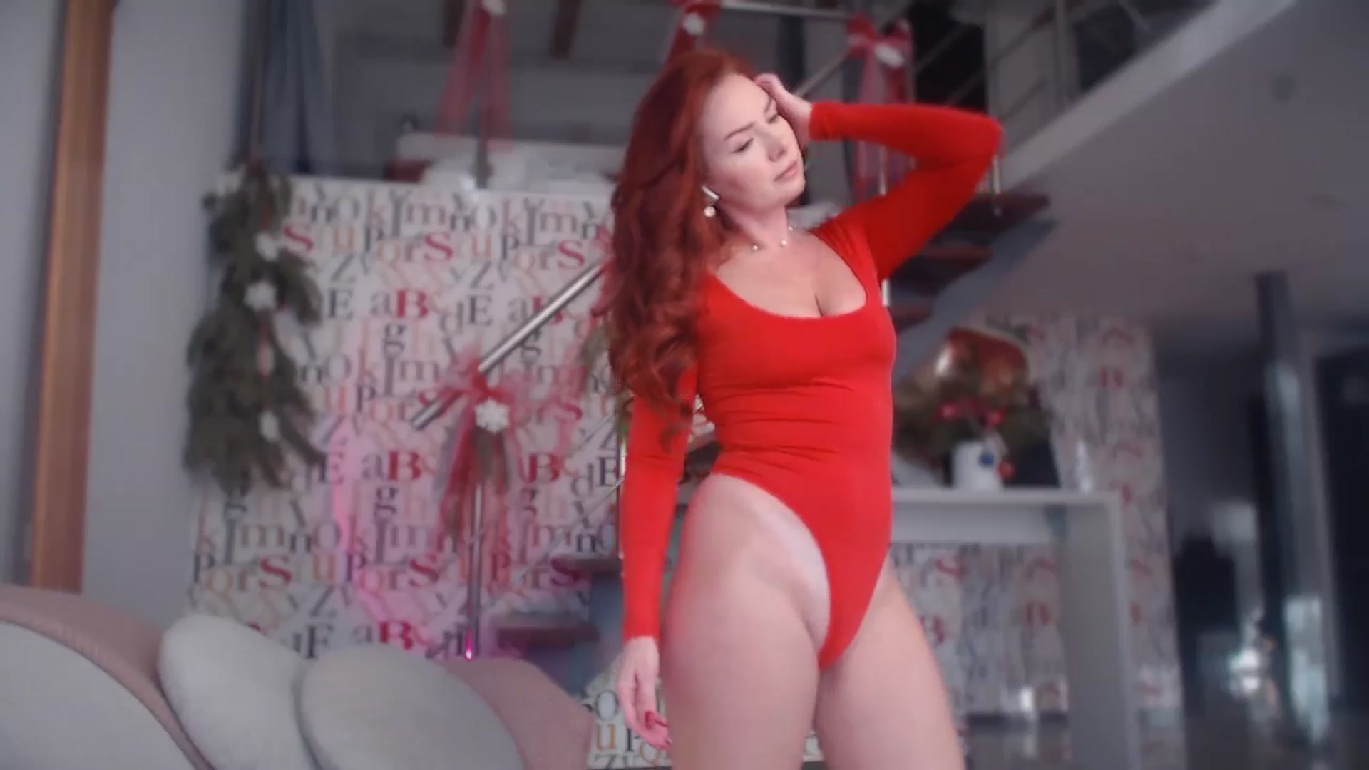 Gallery image thumbnail from Unhappy_one's myfreecams stream on, 12/31/2024, 14:42 image 6 of 20