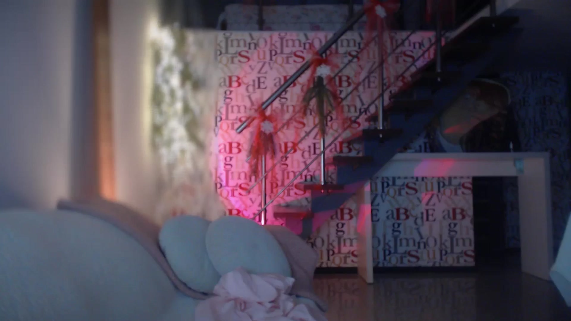 Gallery image thumbnail from Unhappy_one's myfreecams stream on, 12/31/2024, 22:54 image 16 of 20