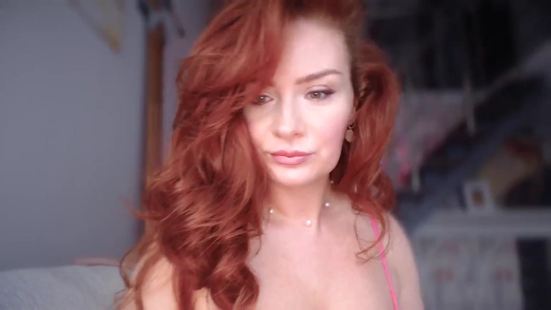 Gallery image thumbnail from Unhappy_one's myfreecams stream on, 01/14/2025, 14:22 image 14 of 20