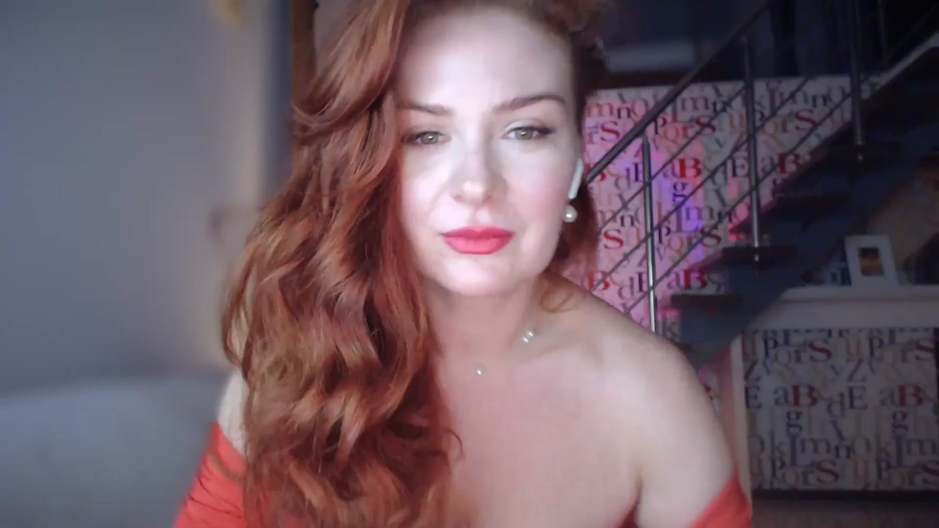 Gallery image thumbnail from Unhappy_one's myfreecams stream on, 01/17/2025, 18:02 image 15 of 20