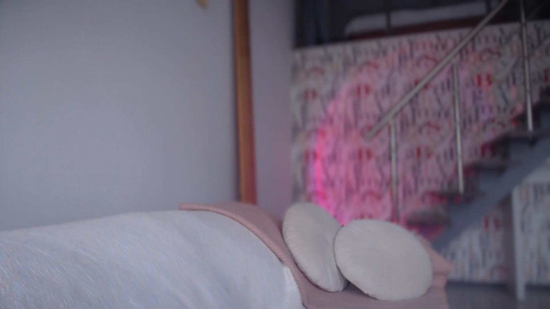 Gallery image thumbnail from Unhappy_one's myfreecams stream on, 01/18/2025, 12:59 image 10 of 20