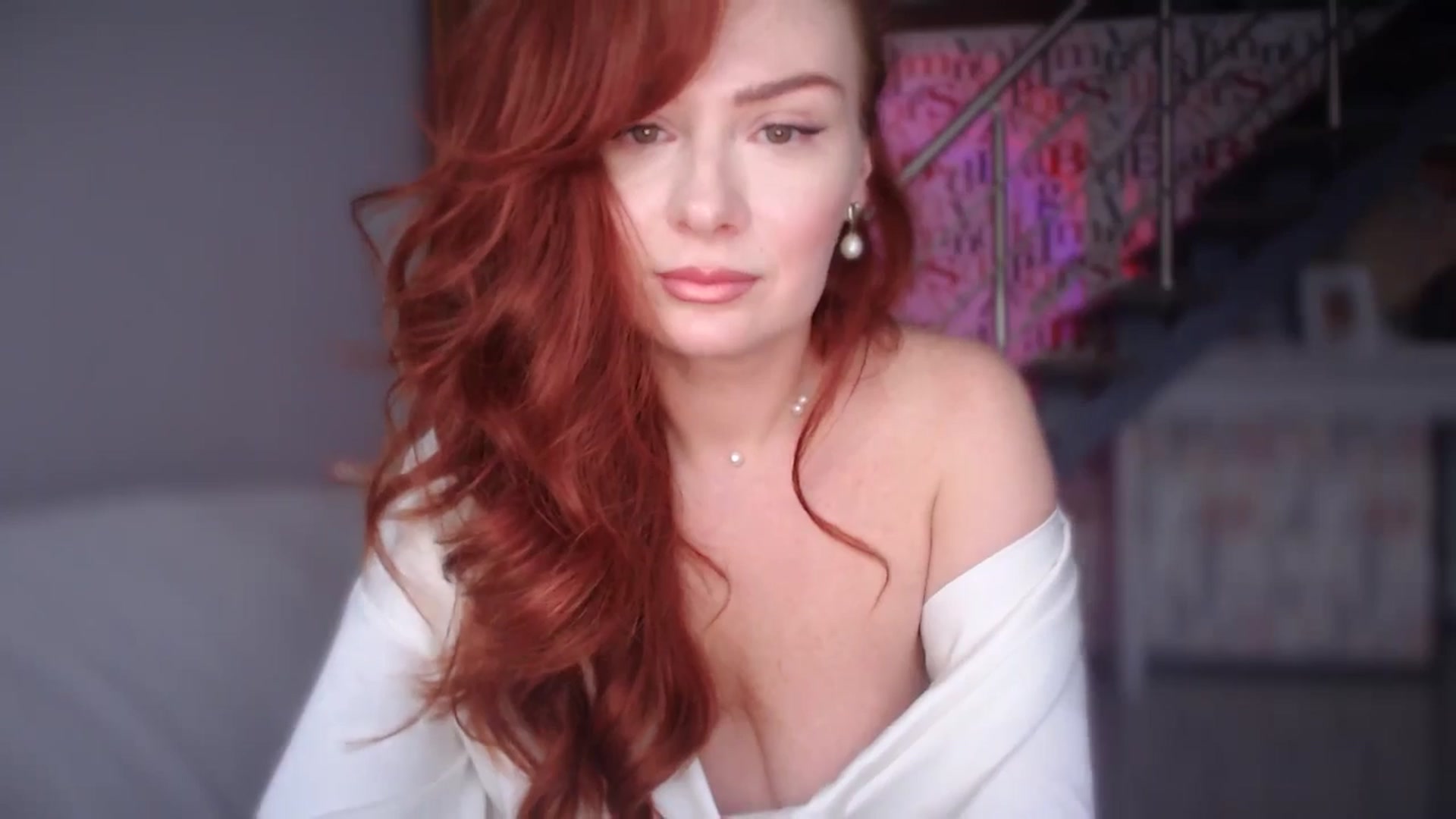 Gallery image thumbnail from Unhappy_one's myfreecams stream on, 01/19/2025, 14:21 image 16 of 20
