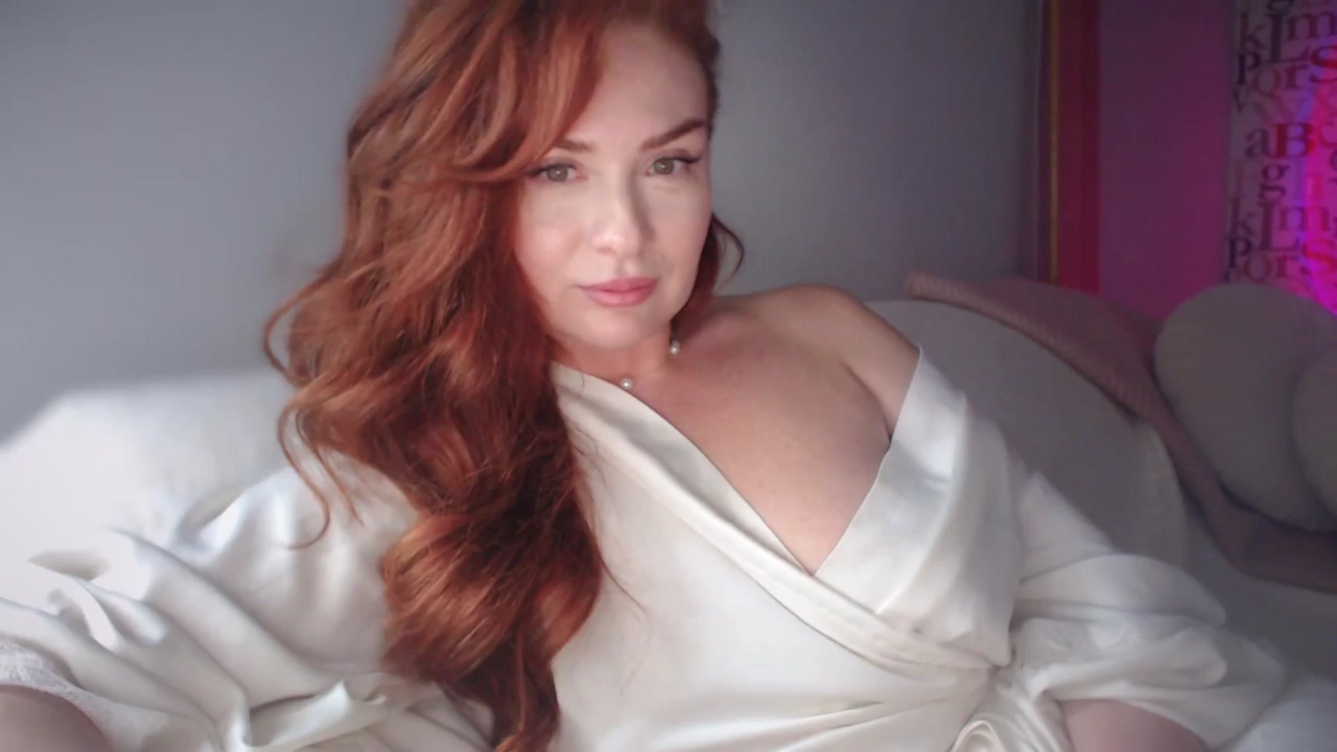 Gallery image thumbnail from Unhappy_one's myfreecams stream on, 01/19/2025, 16:59 image 16 of 20