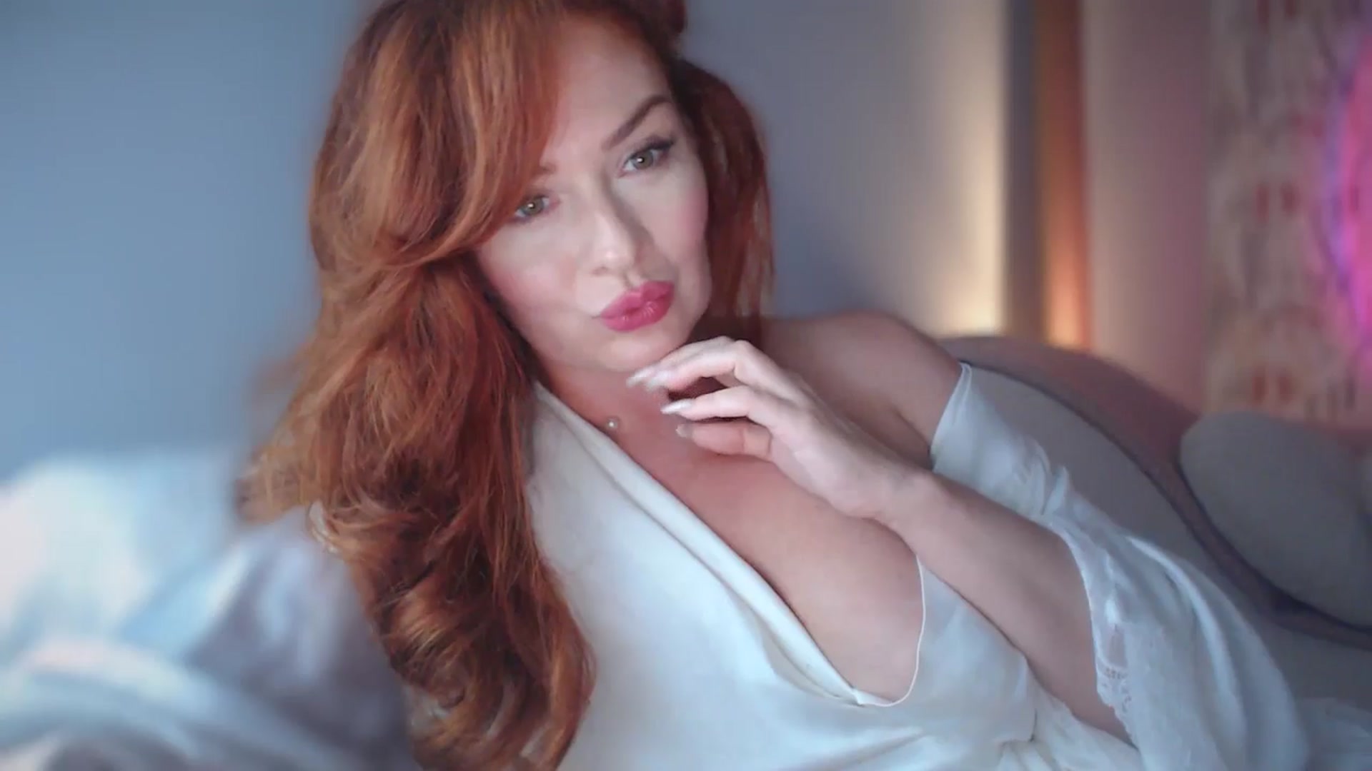 Gallery image thumbnail from Unhappy_one's myfreecams stream on, 01/30/2025, 16:10 image 17 of 20