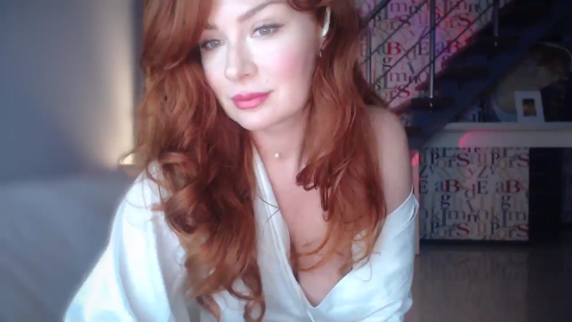 Gallery image thumbnail from Unhappy_one's myfreecams stream on, 01/30/2025, 16:10 image 6 of 20