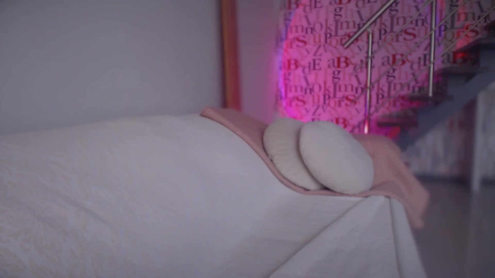 Gallery image thumbnail from Unhappy_one's myfreecams stream on, 02/04/2025, 14:51 image 10 of 20