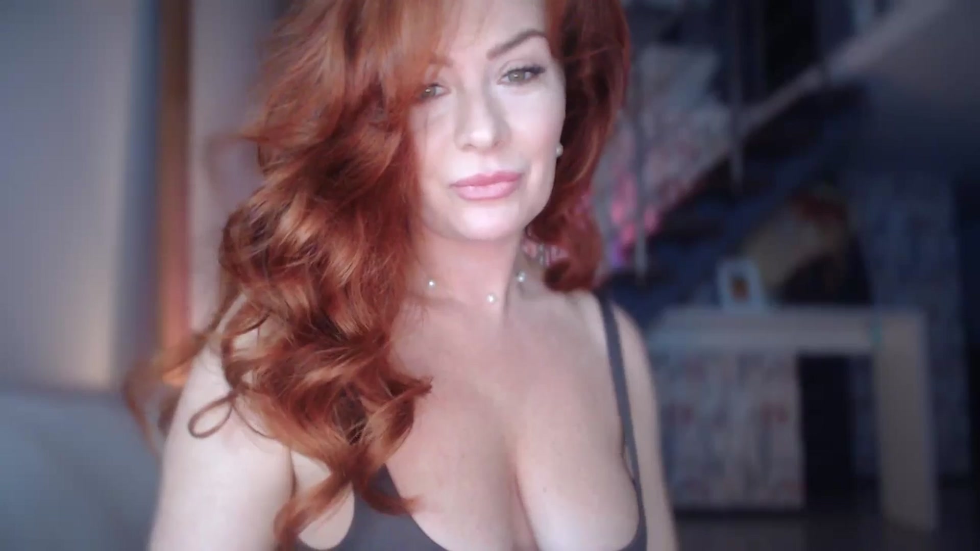 Gallery image thumbnail from Unhappy_one's myfreecams stream on, 02/13/2025, 16:16 image 14 of 20