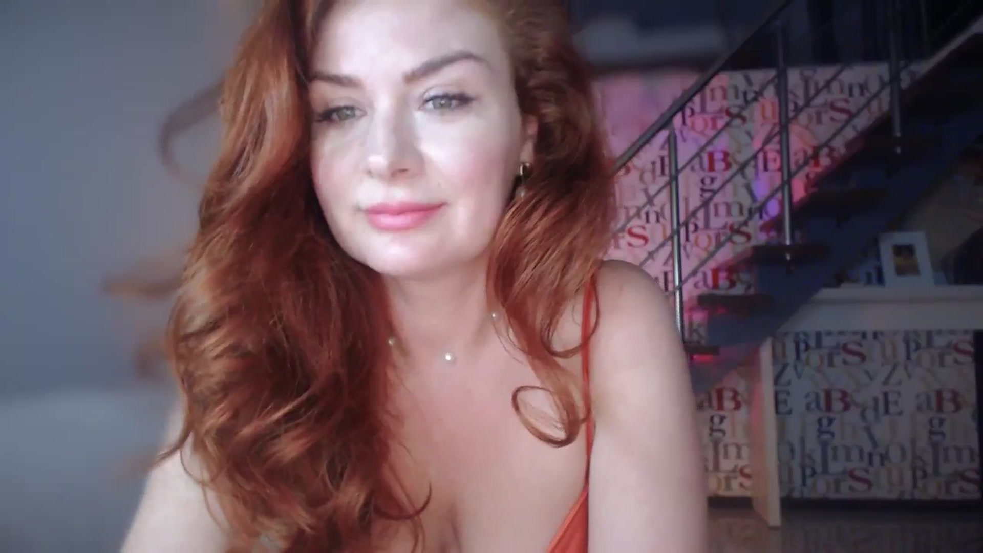 Gallery image thumbnail from Unhappy_one's myfreecams stream on, 02/18/2025, 17:04 image 2 of 20