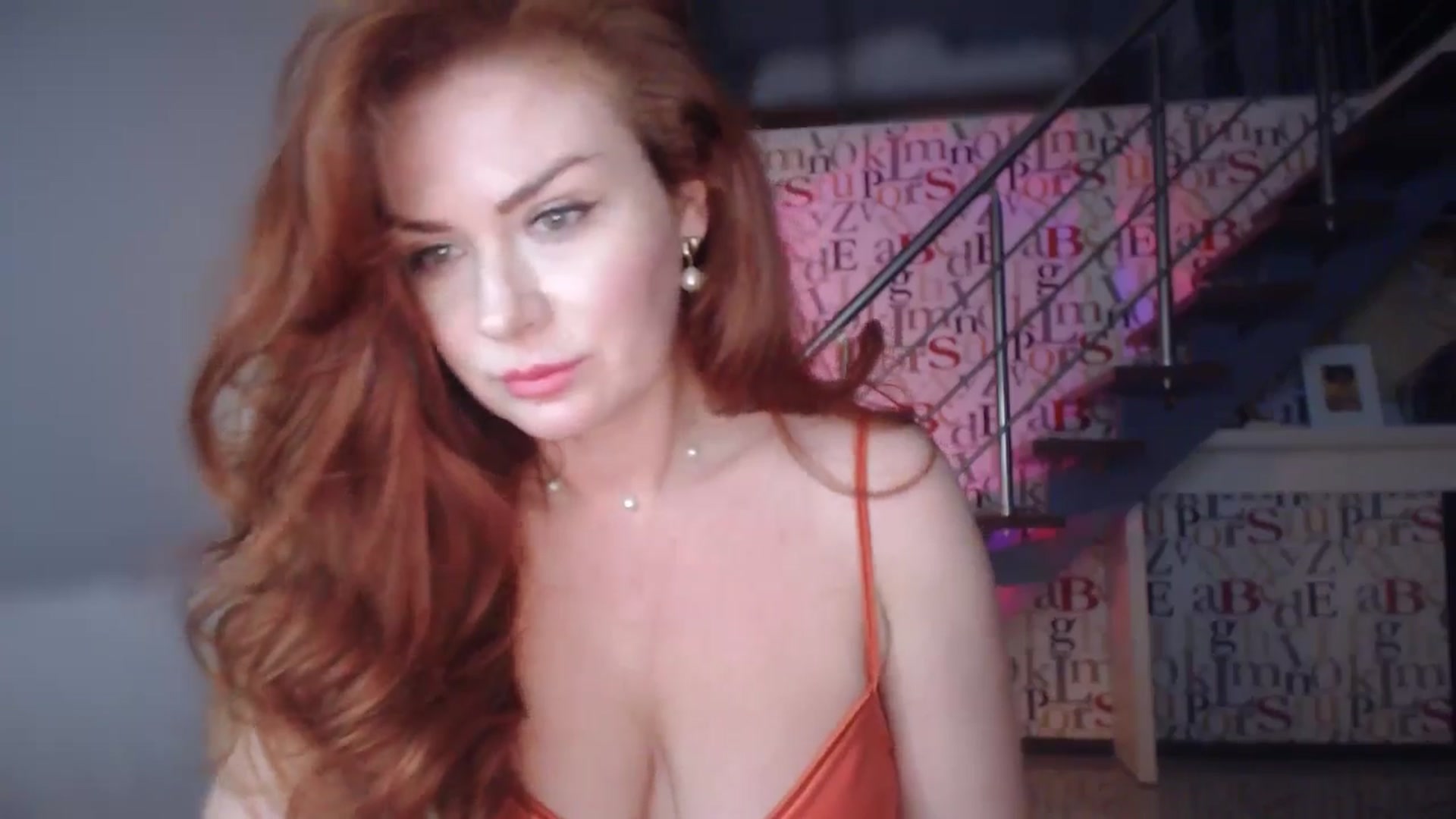 Gallery image thumbnail from Unhappy_one's myfreecams stream on, 02/18/2025, 17:04 image 5 of 20