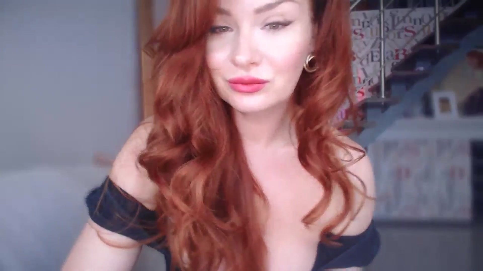 Gallery image thumbnail from Unhappy_one's myfreecams stream on, 02/21/2025, 14:55 image 8 of 20