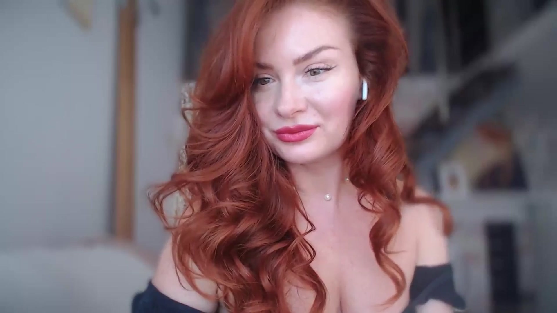 Gallery image thumbnail from Unhappy_one's myfreecams stream on, 02/25/2025, 13:16 image 3 of 20