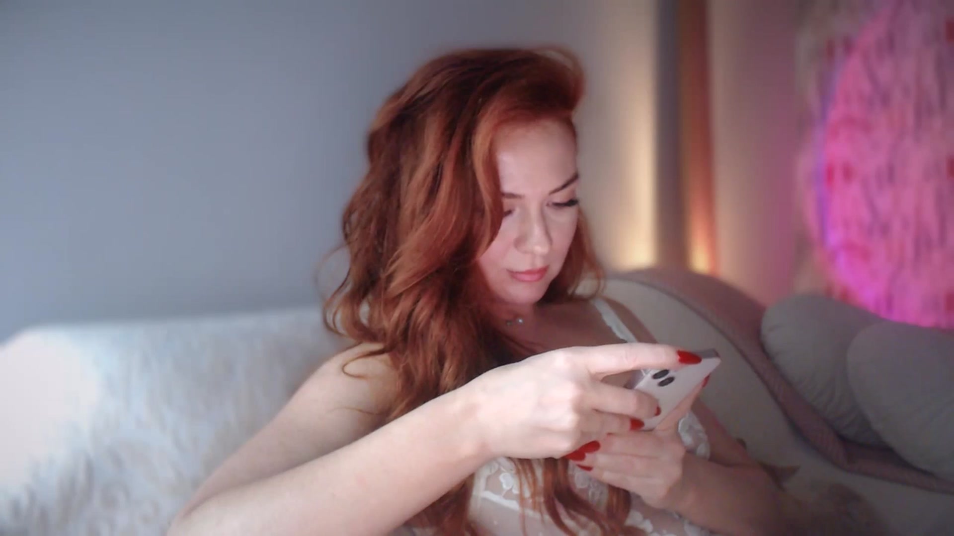 Gallery image thumbnail from Unhappy_one's myfreecams stream on, 03/24/2025, 17:18 image 20 of 20