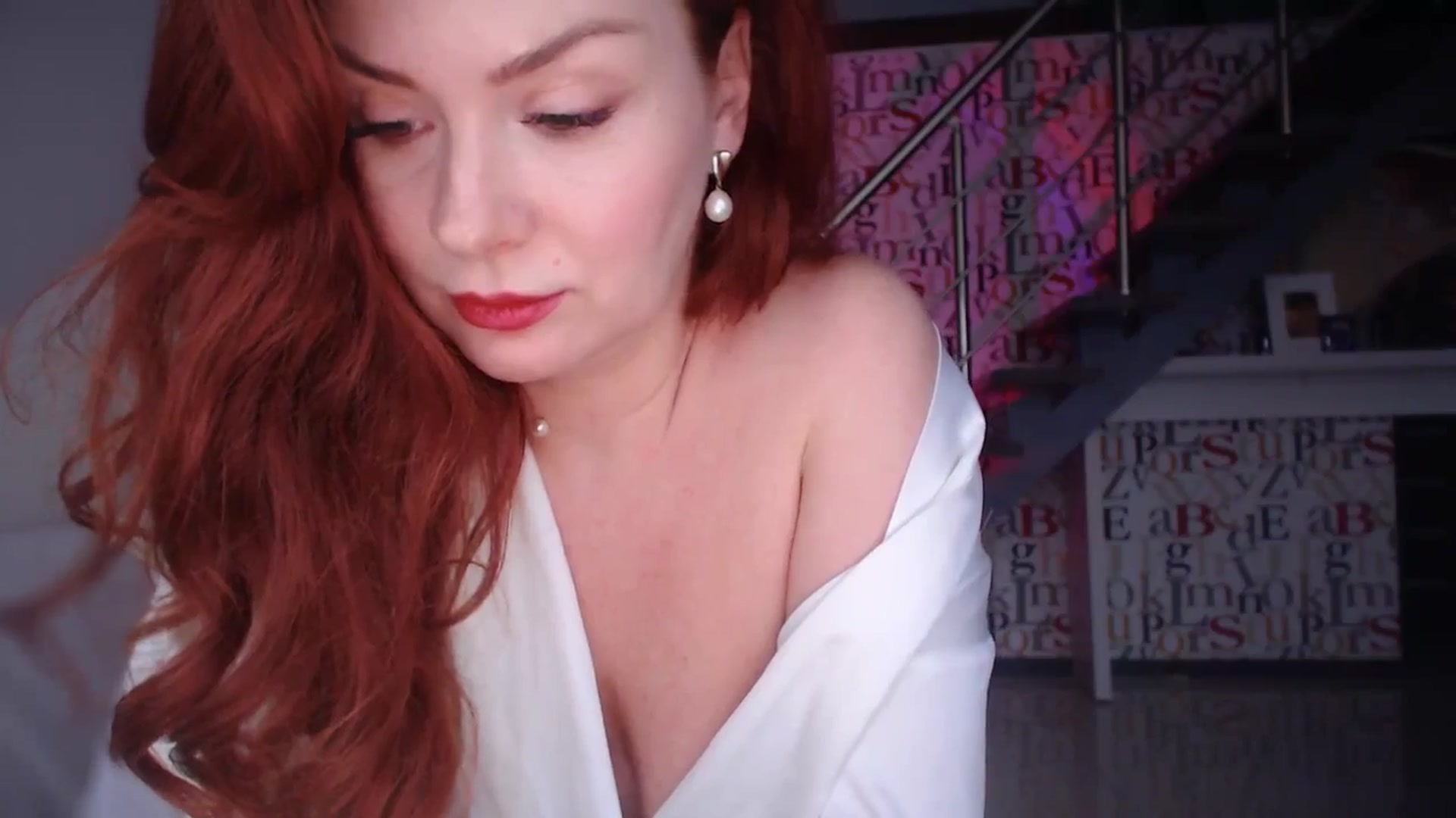 Gallery image thumbnail from Unhappy_one's myfreecams stream on, 04/01/2025, 16:18 image 19 of 20