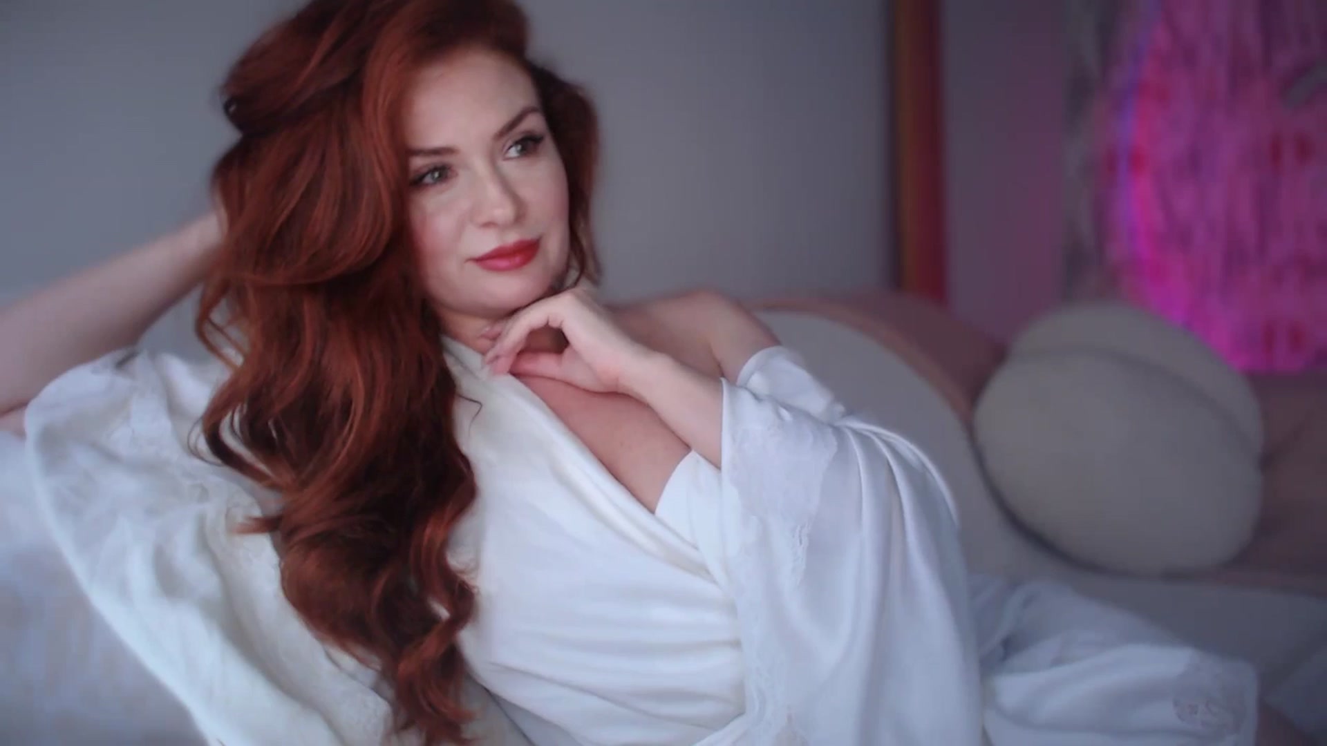 Gallery image thumbnail from Unhappy_one's myfreecams stream on, 04/01/2025, 16:18 image 16 of 20
