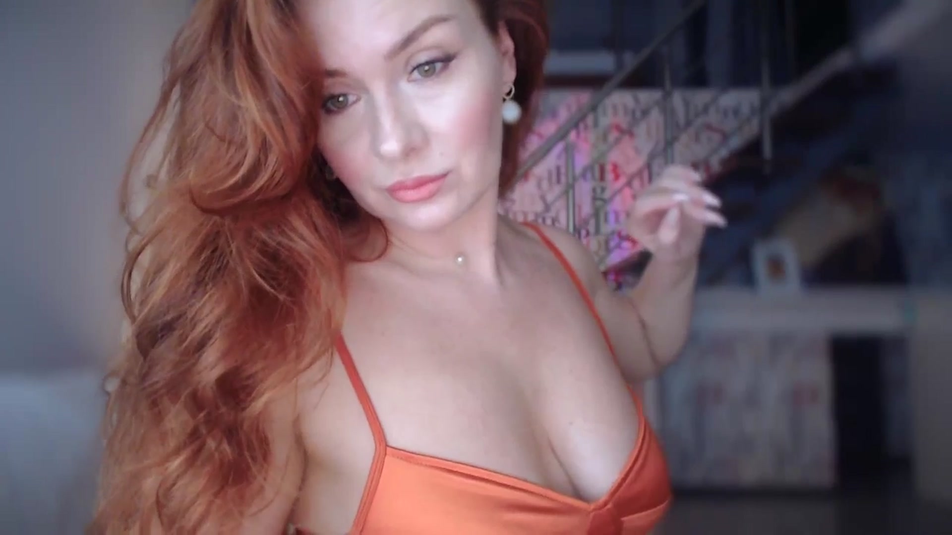 Gallery image thumbnail from Unhappy_one's myfreecams stream on, 04/03/2025, 14:37 image 4 of 20