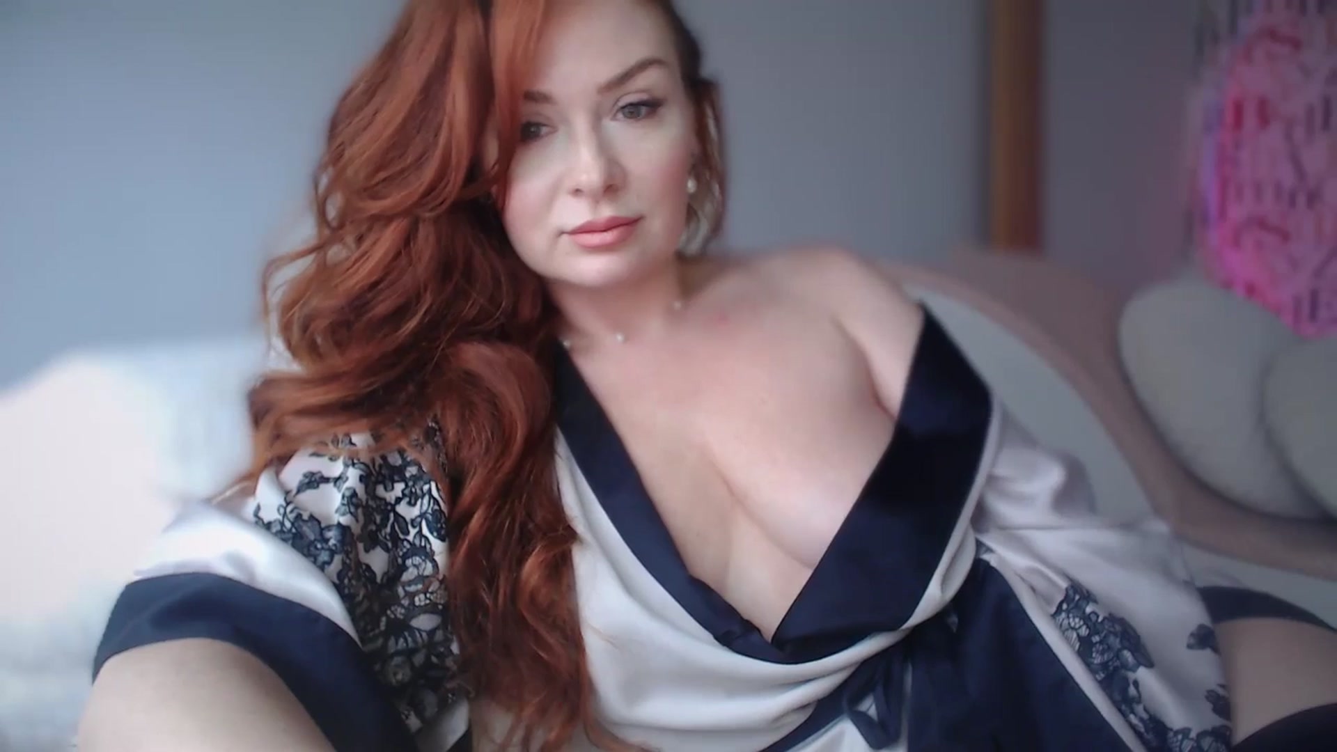 Gallery image thumbnail from Unhappy_one's myfreecams stream on, 04/07/2025, 13:45 image 19 of 20