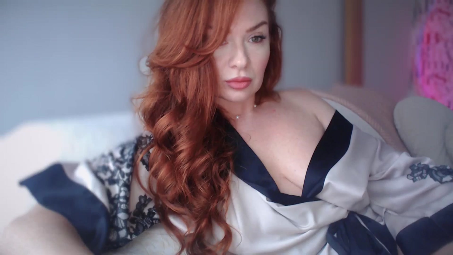 Gallery image thumbnail from Unhappy_one's myfreecams stream on, 04/07/2025, 14:52 image 7 of 20