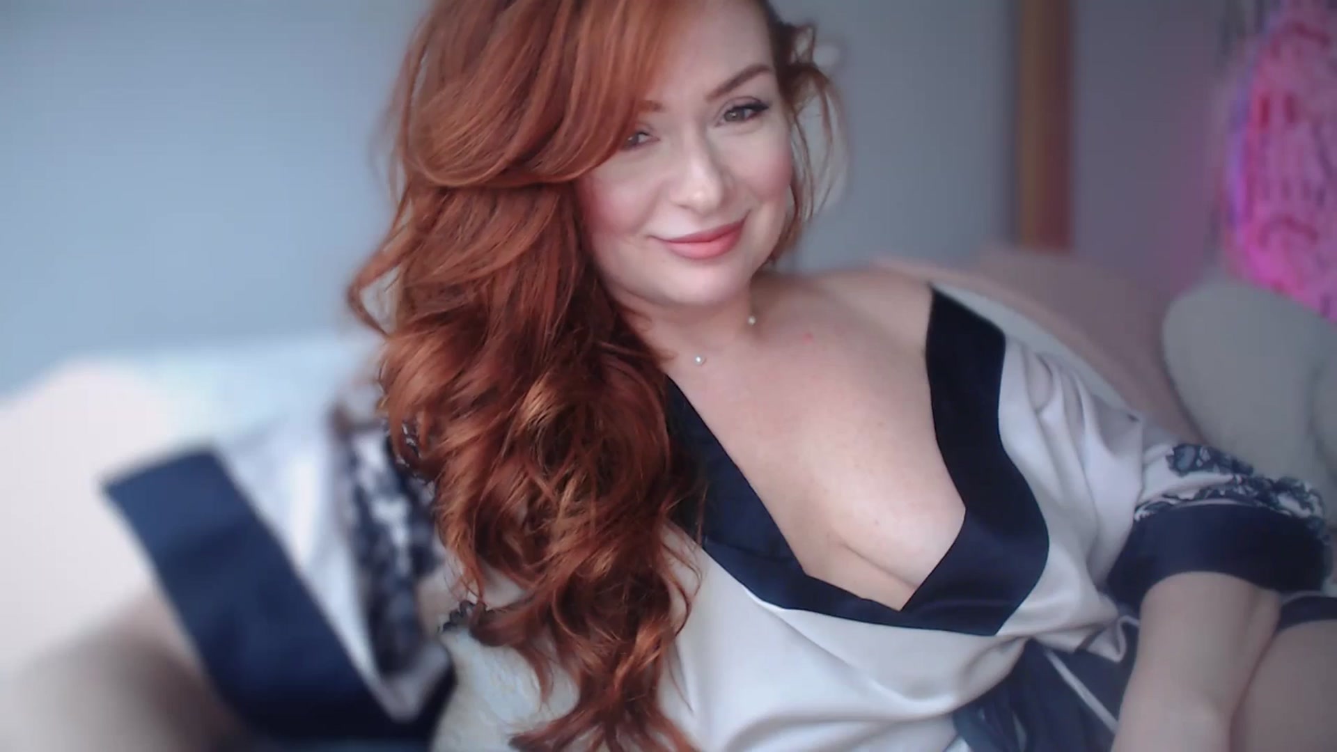 Gallery image thumbnail from Unhappy_one's myfreecams stream on, 04/07/2025, 14:52 image 8 of 20