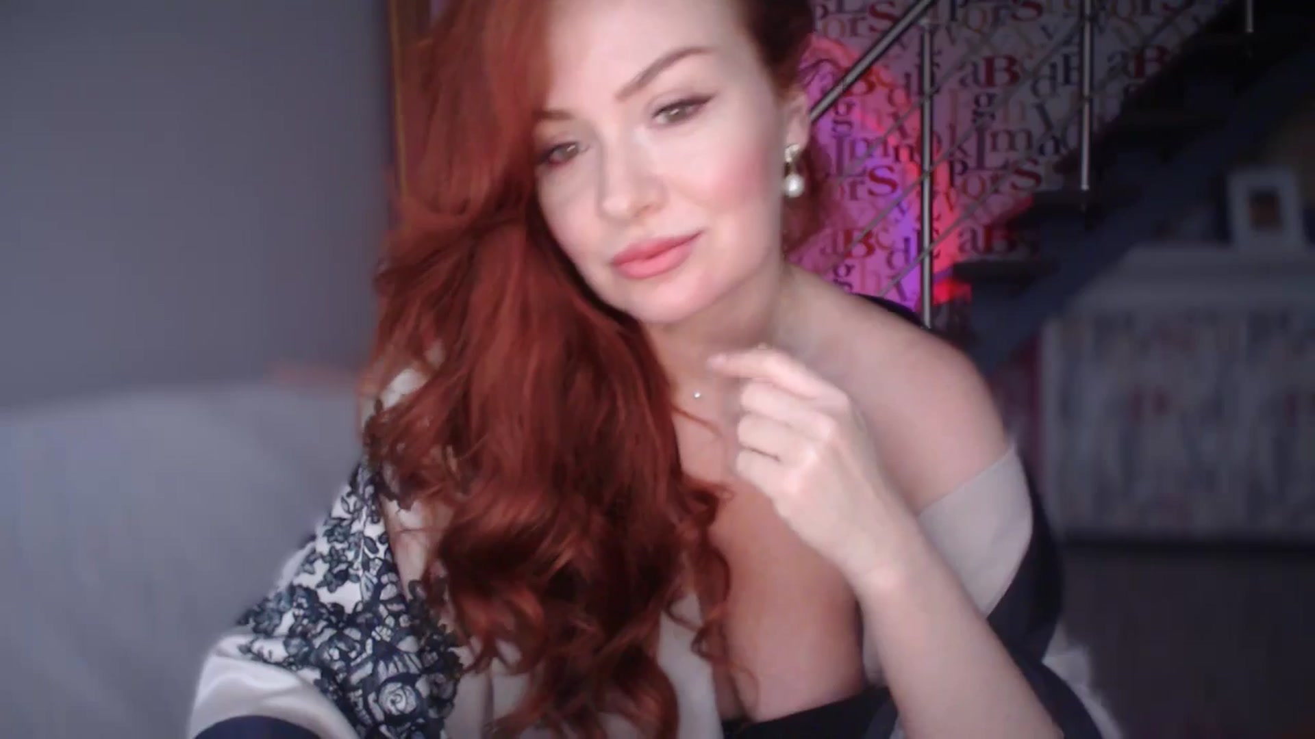 Gallery image thumbnail from Unhappy_one's myfreecams stream on, 04/07/2025, 16:26 image 13 of 20