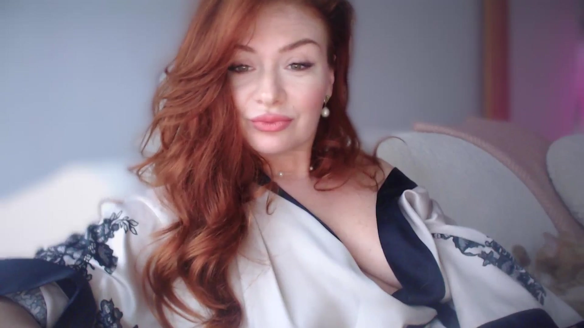 Gallery image thumbnail from Unhappy_one's myfreecams stream on, 04/07/2025, 16:26 image 8 of 20