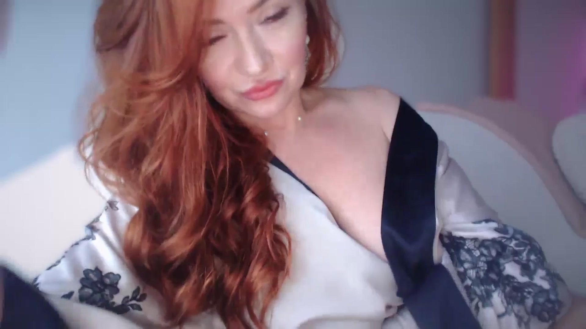 Gallery image thumbnail from Unhappy_one's myfreecams stream on, 04/07/2025, 16:26 image 7 of 20