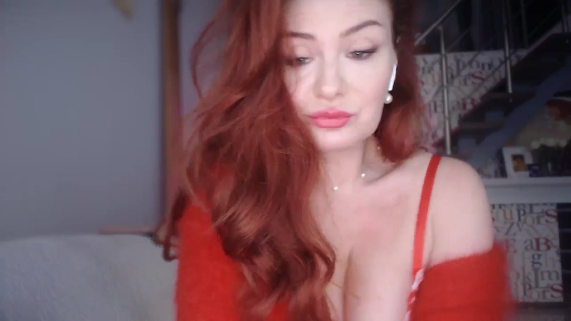 Gallery image thumbnail from Unhappy_one's myfreecams stream on, 04/11/2025, 16:17 image 9 of 20