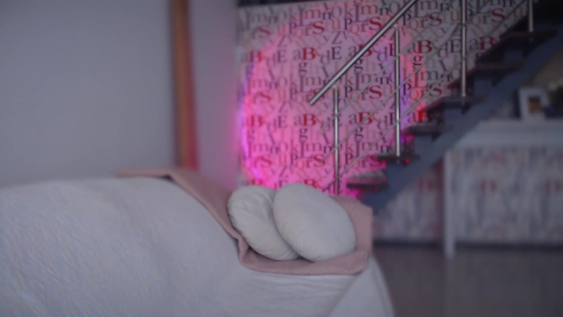 Gallery image thumbnail from Unhappy_one's myfreecams stream on, 04/11/2025, 16:17 image 5 of 20