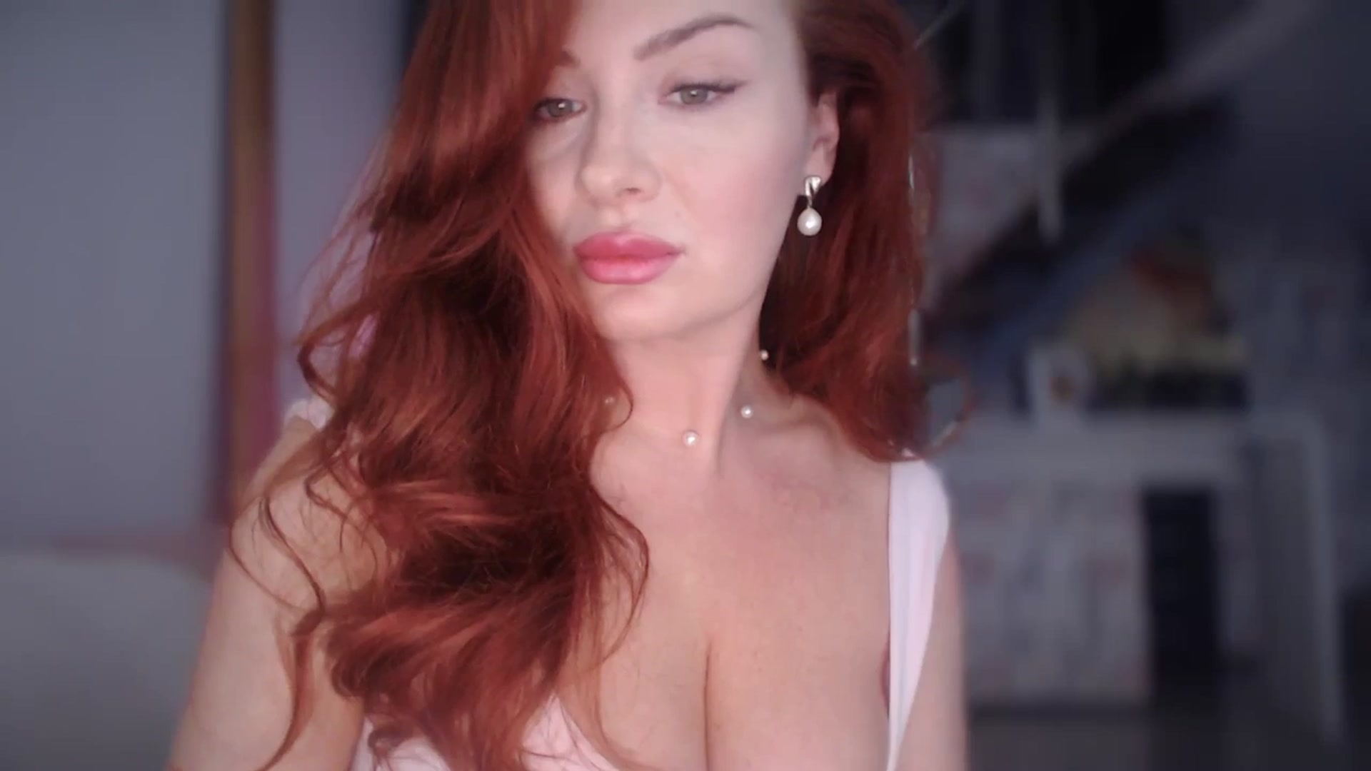 Gallery image thumbnail from Unhappy_one's myfreecams stream on, 04/13/2025, 16:13 image 4 of 20