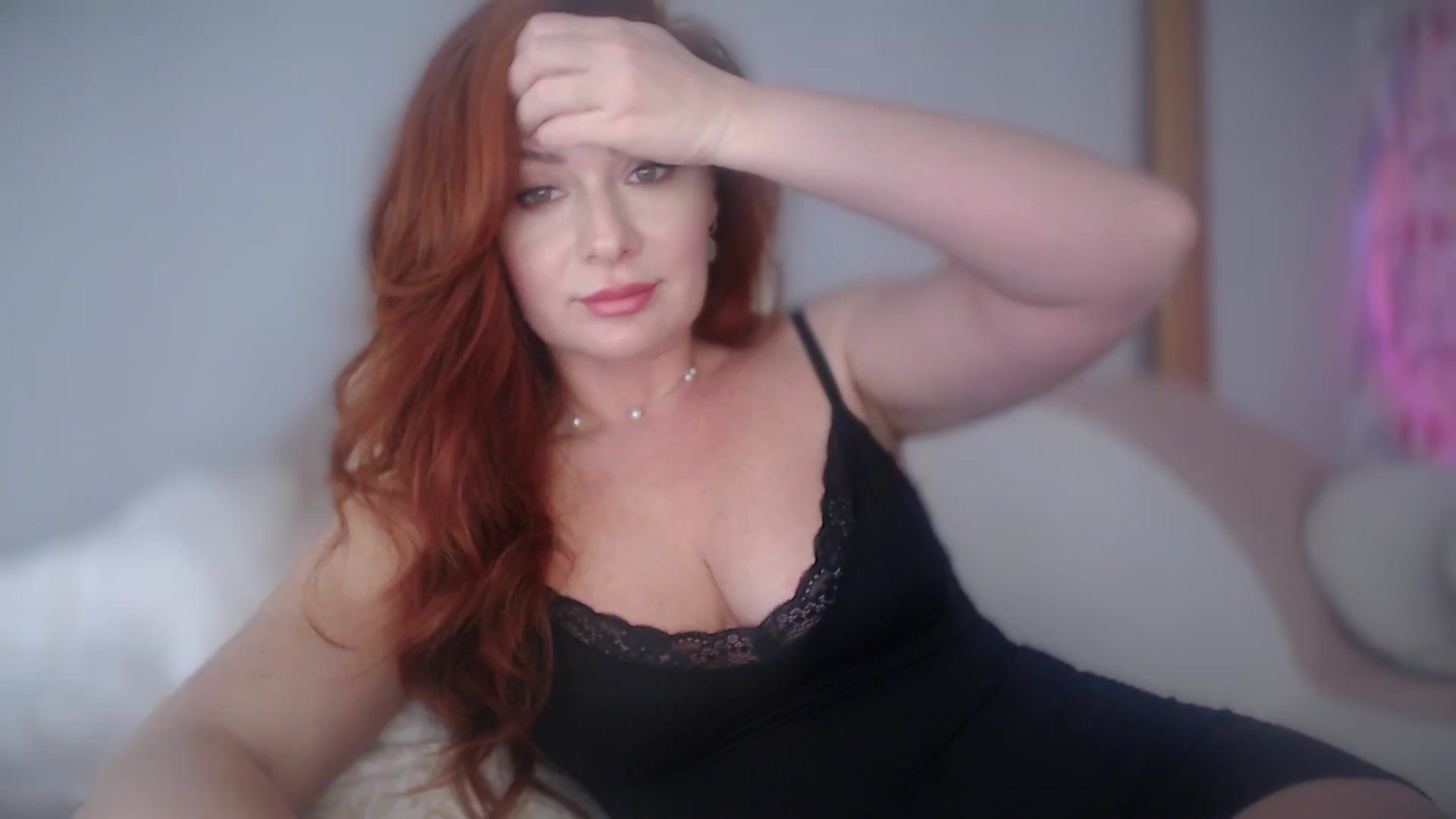 Gallery image thumbnail from Unhappy_one's myfreecams stream on, 04/14/2025, 15:51 image 11 of 20