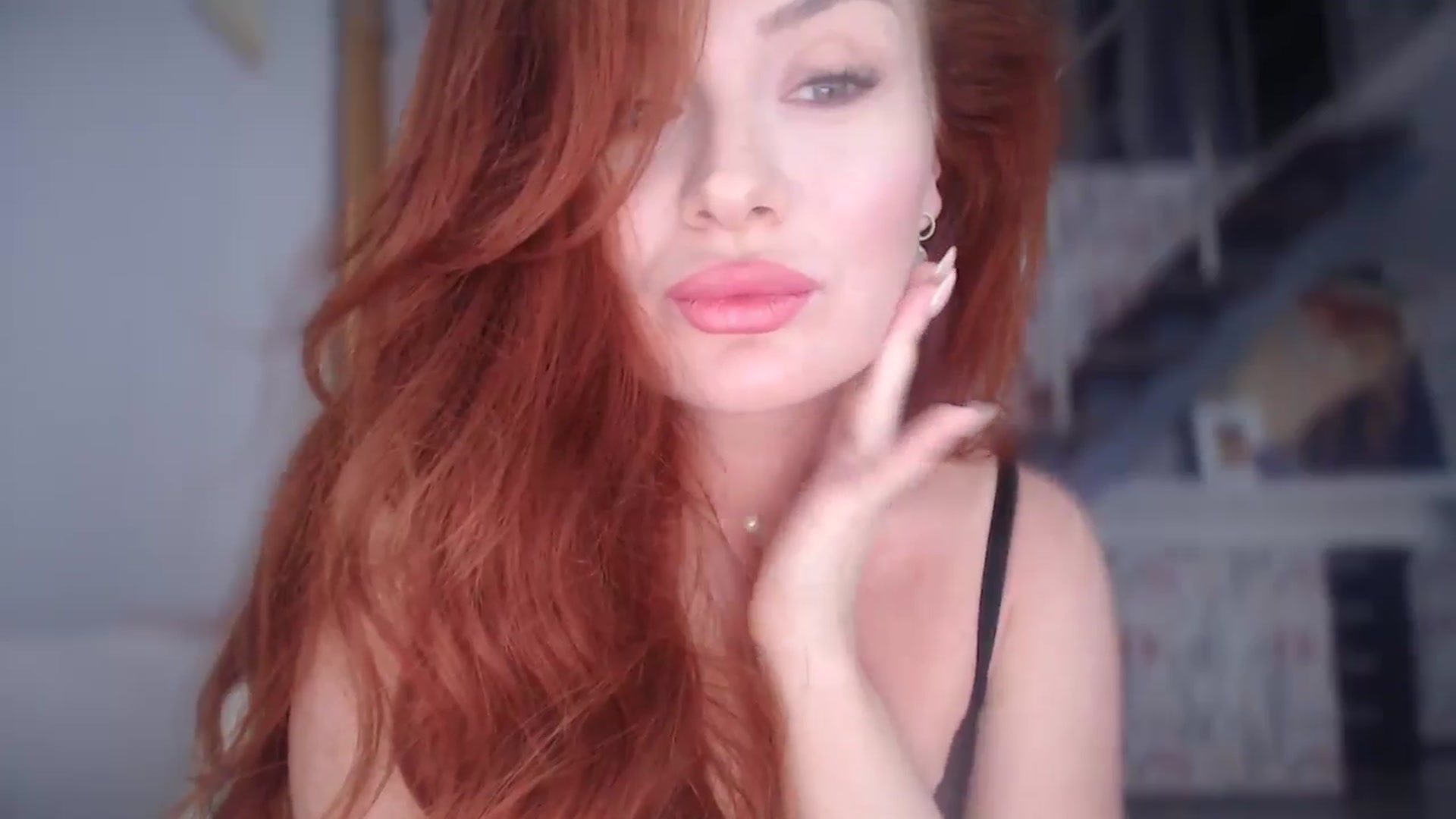 Gallery image thumbnail from Unhappy_one's myfreecams stream on, 04/14/2025, 15:51 image 16 of 20