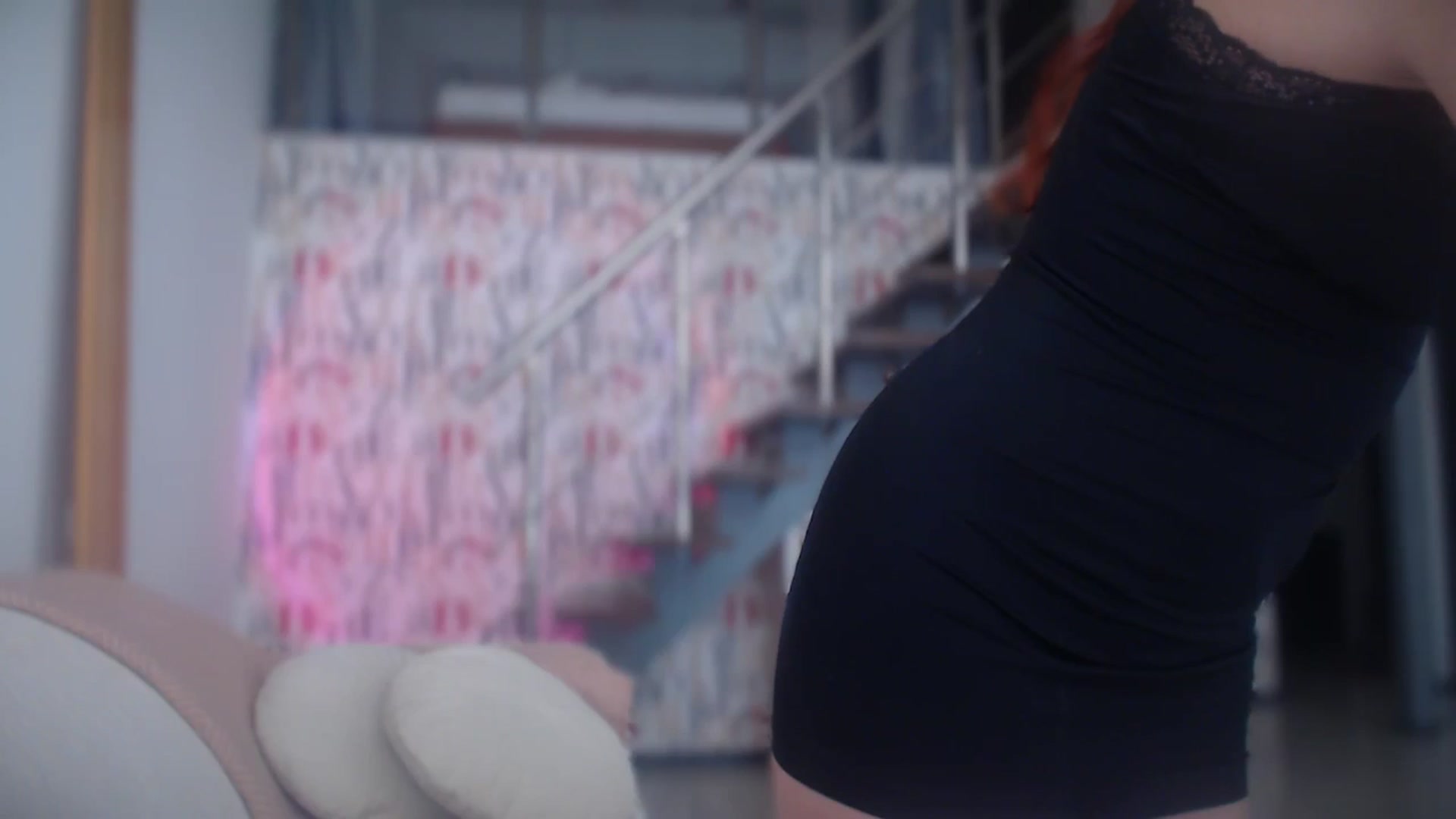 Gallery image thumbnail from Unhappy_one's myfreecams stream on, 04/14/2025, 15:51 image 6 of 20