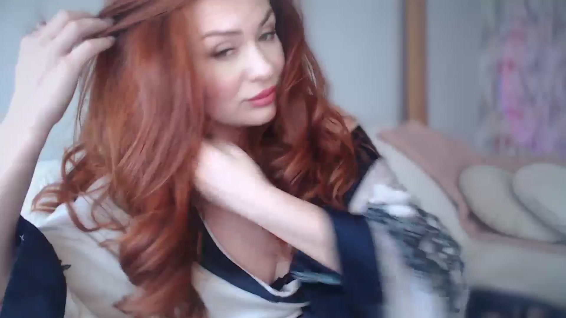 Gallery image thumbnail from Unhappy_one's myfreecams stream on, 04/15/2025, 13:26 image 12 of 20