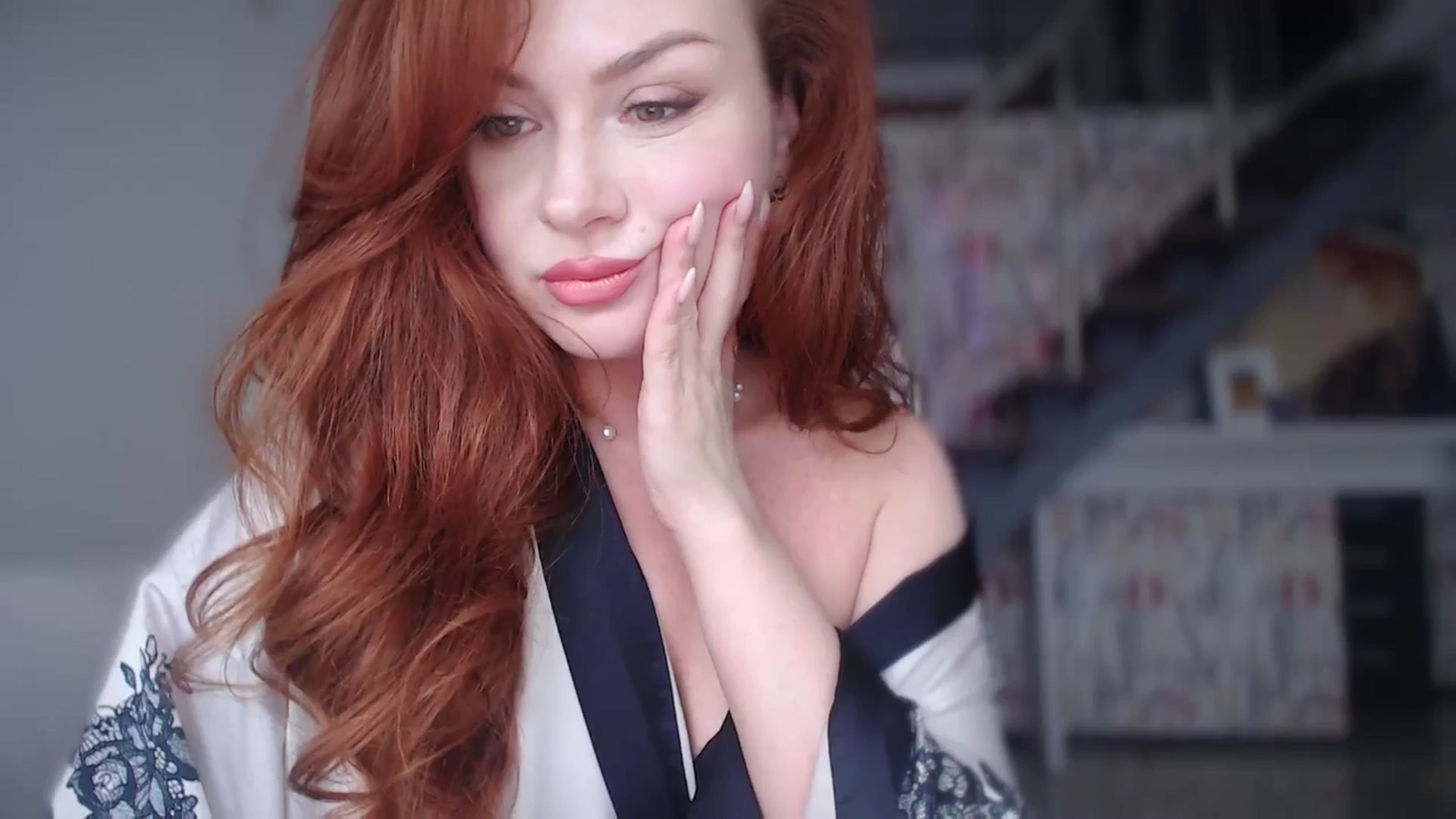 Gallery image thumbnail from Unhappy_one's myfreecams stream on, 04/15/2025, 14:12 image 12 of 20
