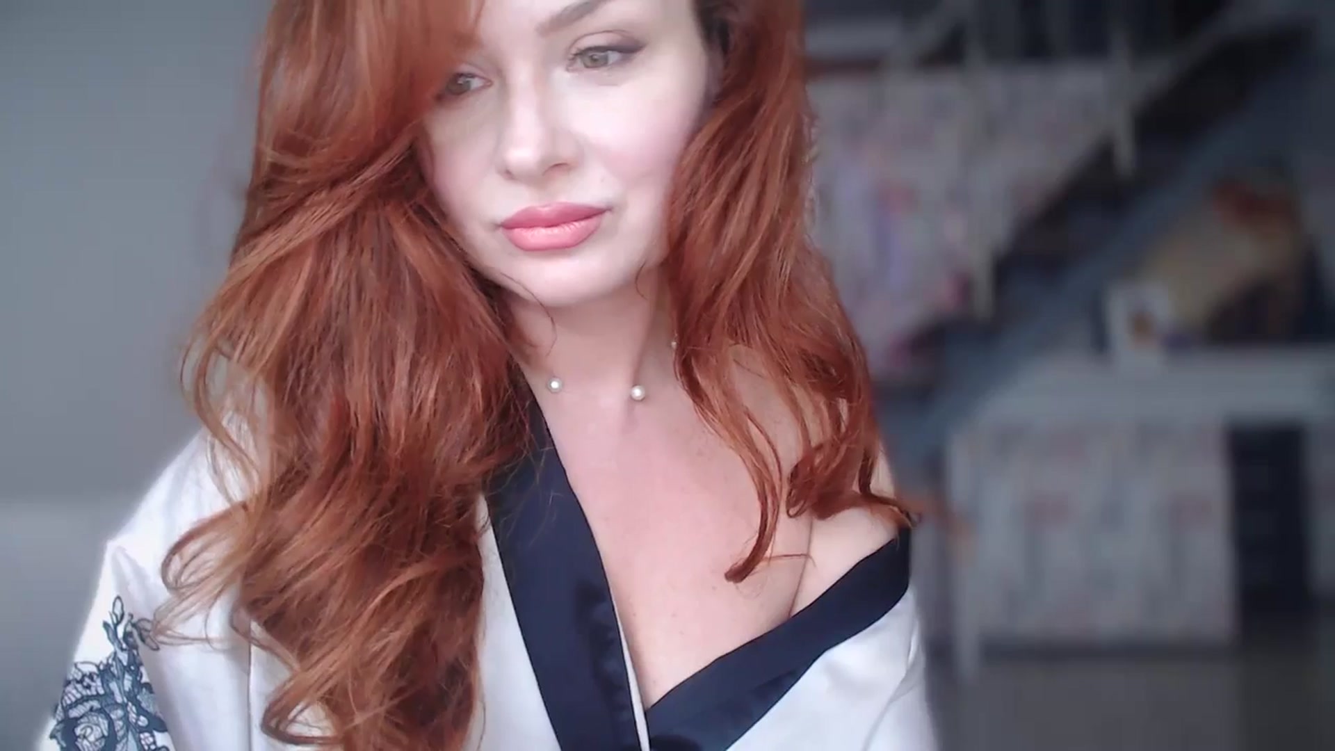 Gallery image thumbnail from Unhappy_one's myfreecams stream on, 04/15/2025, 14:12 image 16 of 20