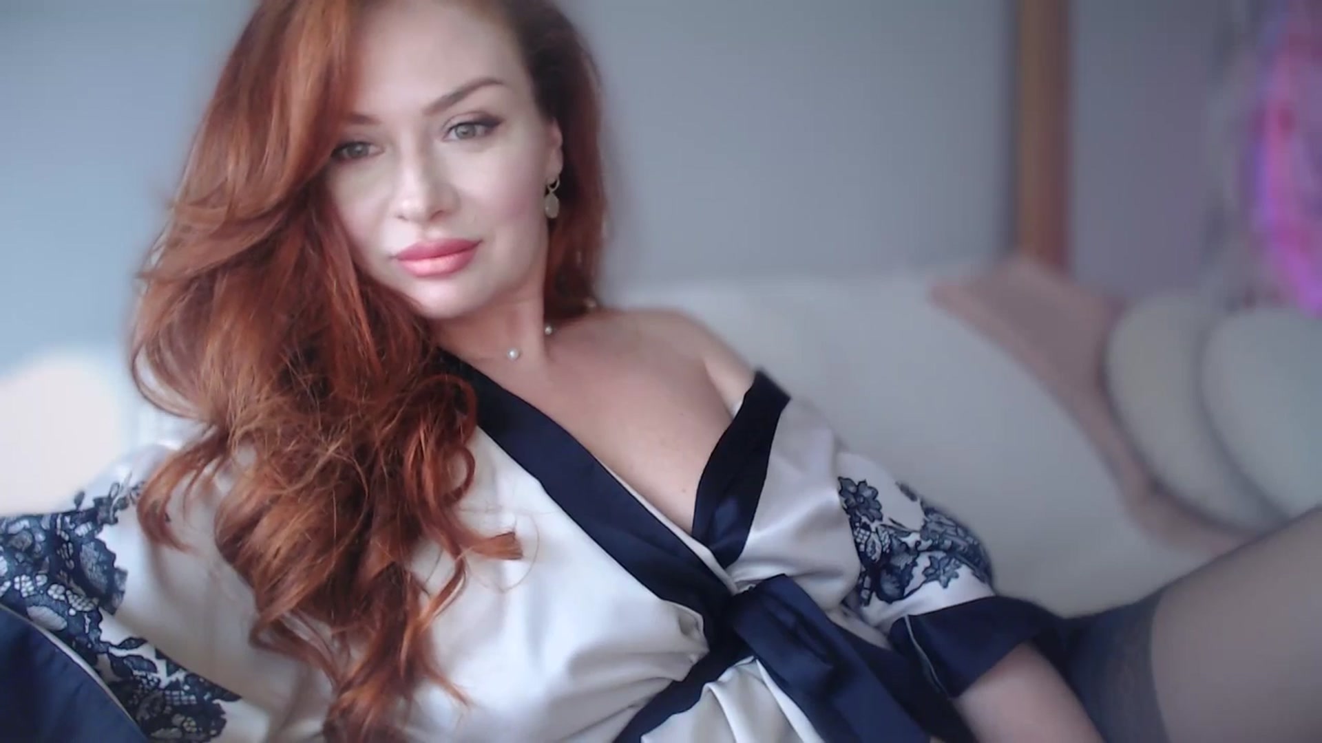 Gallery image thumbnail from Unhappy_one's myfreecams stream on, 04/15/2025, 15:09 image 5 of 20