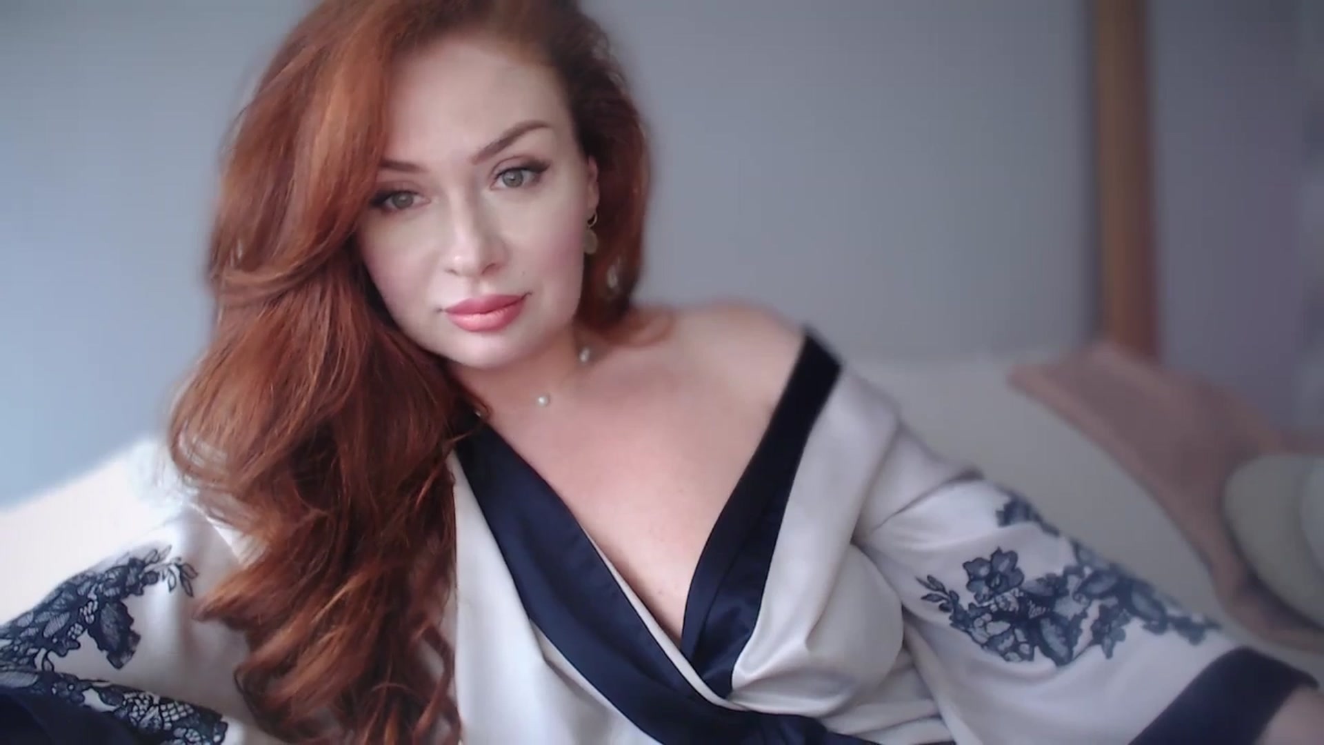 Gallery image thumbnail from Unhappy_one's myfreecams stream on, 04/15/2025, 15:09 image 2 of 20